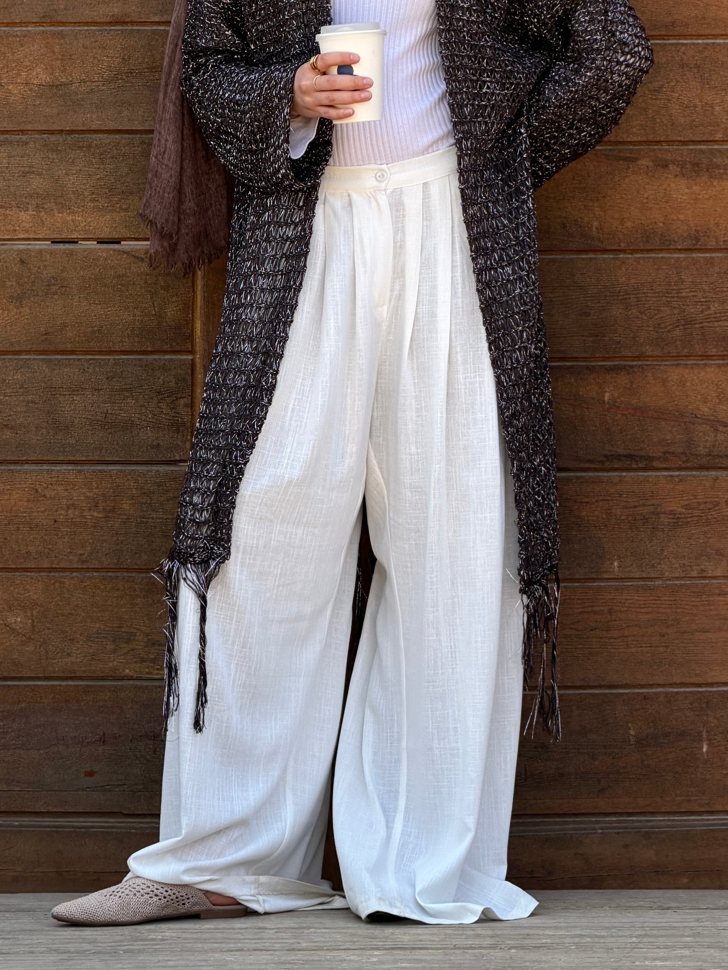 Day Light Pleated Linen Pants in White