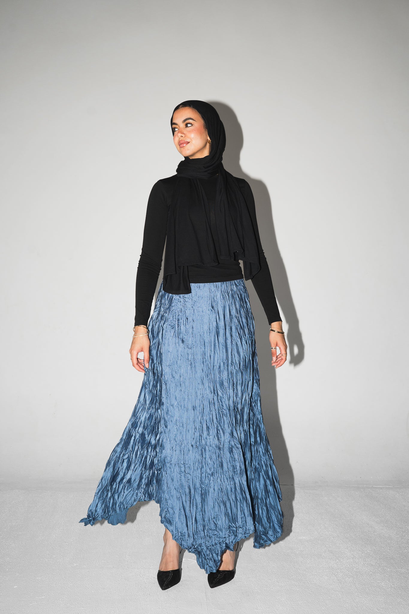Anne Crushed skirt in Azure blue