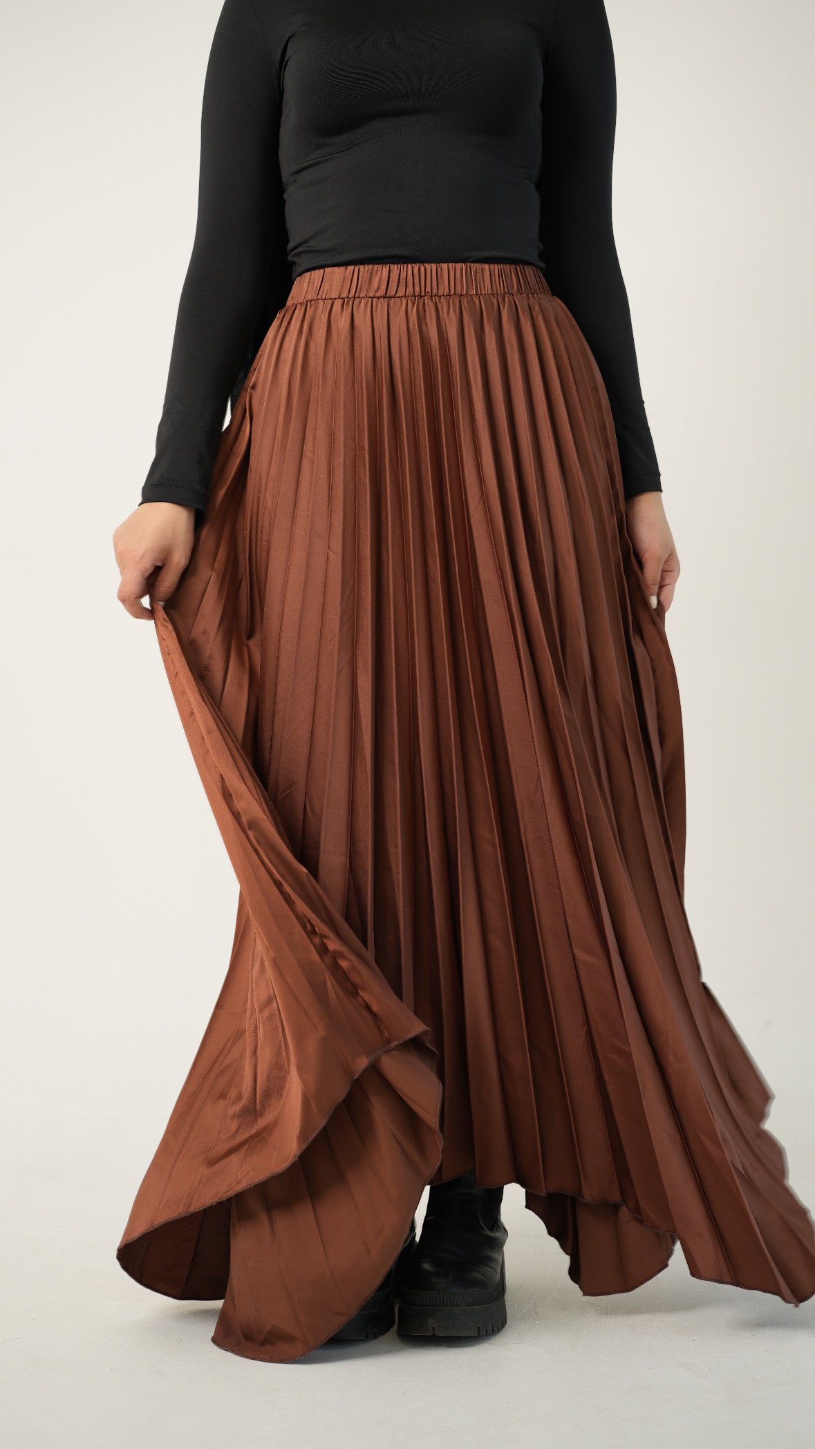 Ash skirt in Brown