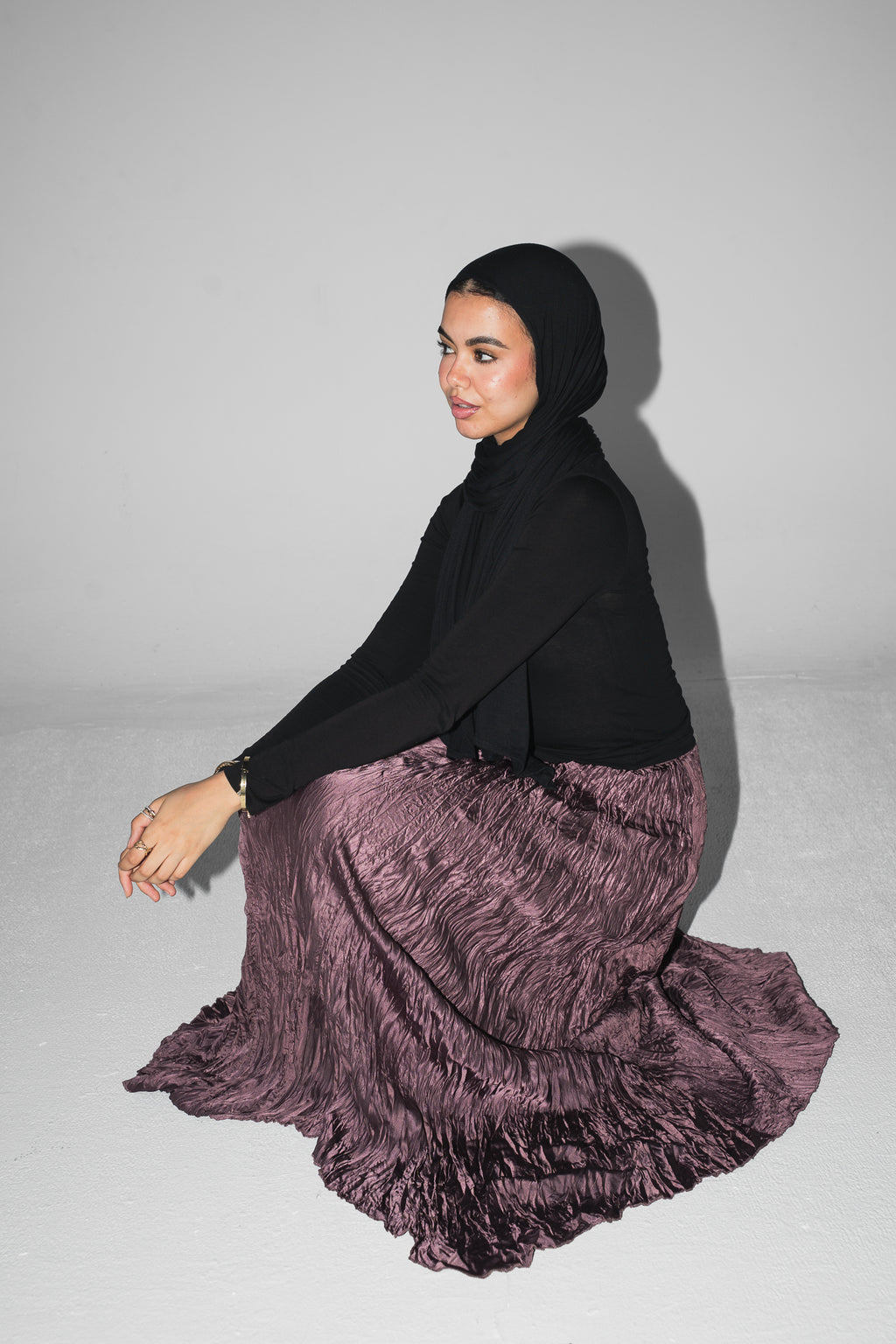 Anne Crushed skirt in Mauve wine