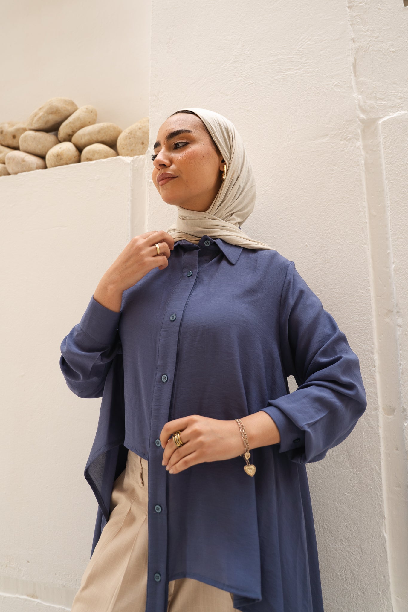 All Around Asymmetric Top in Blue