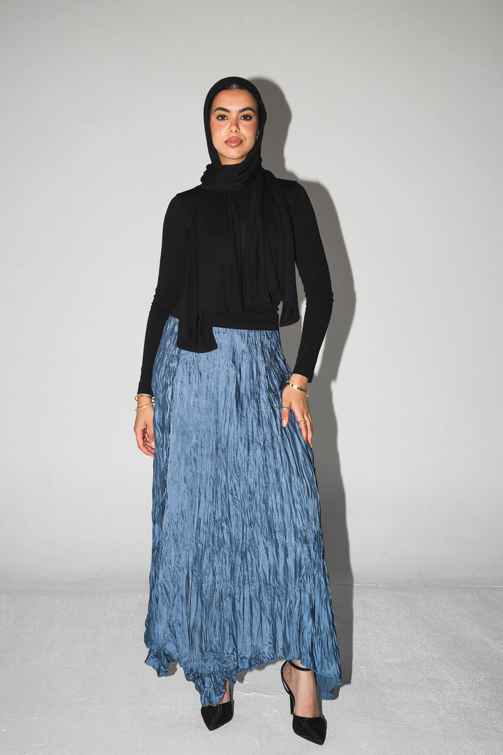 Anne Crushed skirt in Azure blue