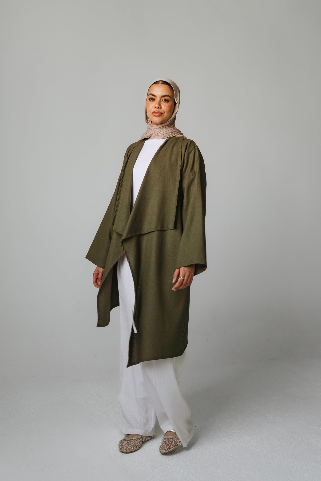 Main Bloom Moment Cardigan in Olive