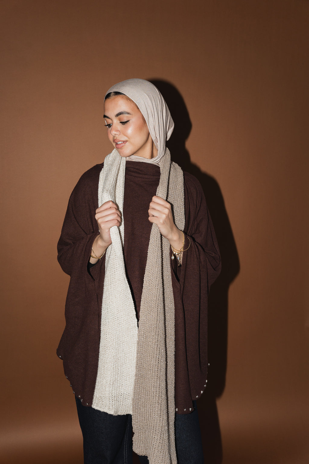 Shimmer Blend Knit Scarf in Cafe x Beige