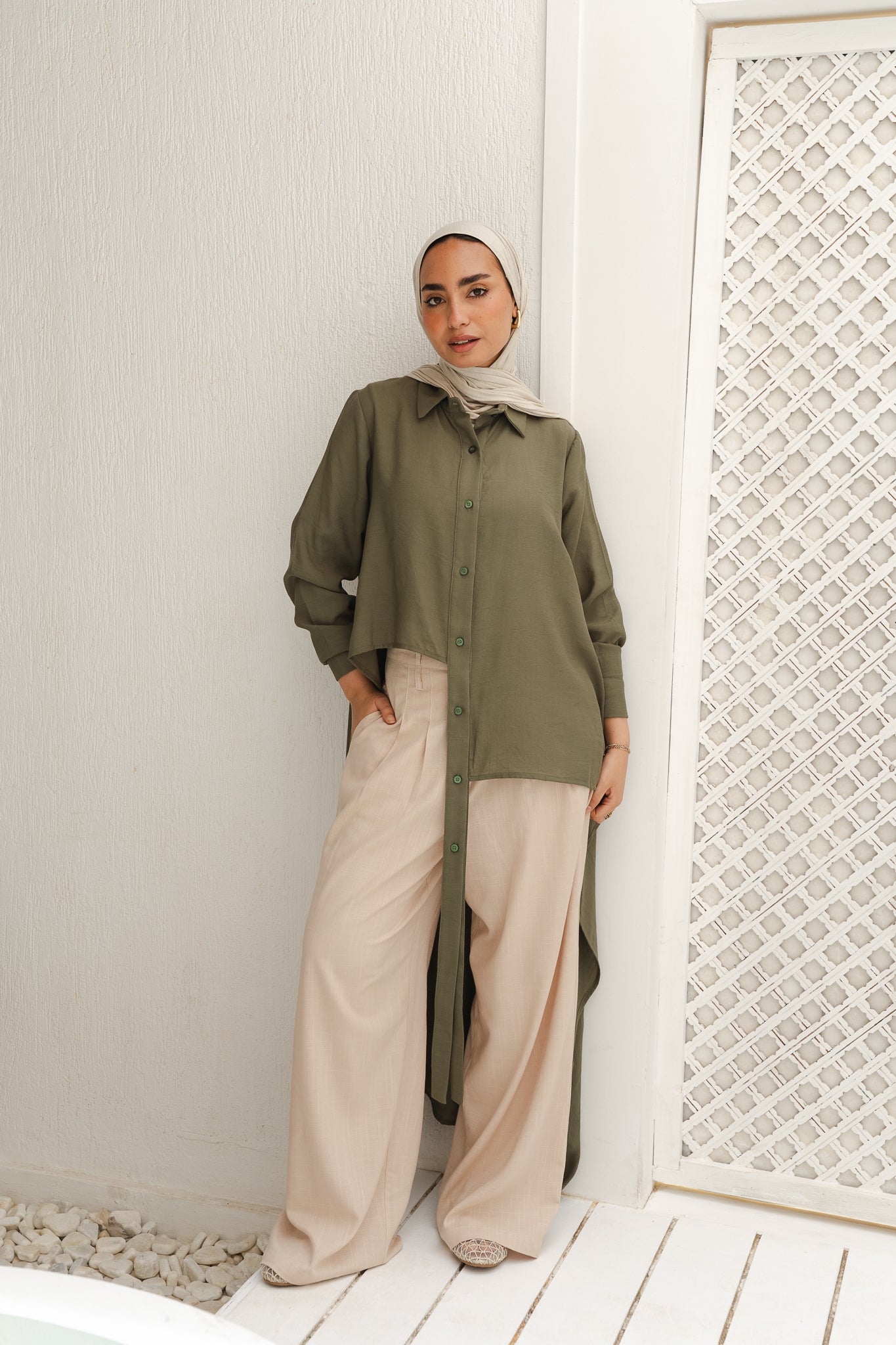 All Around Asymmetric Top in Olive