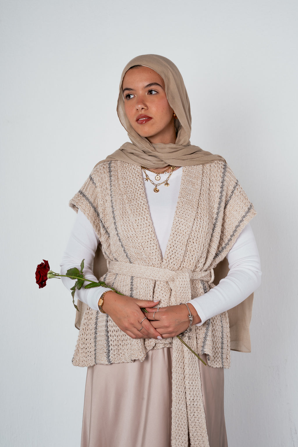 Silver Threads Knit Vest in Off white