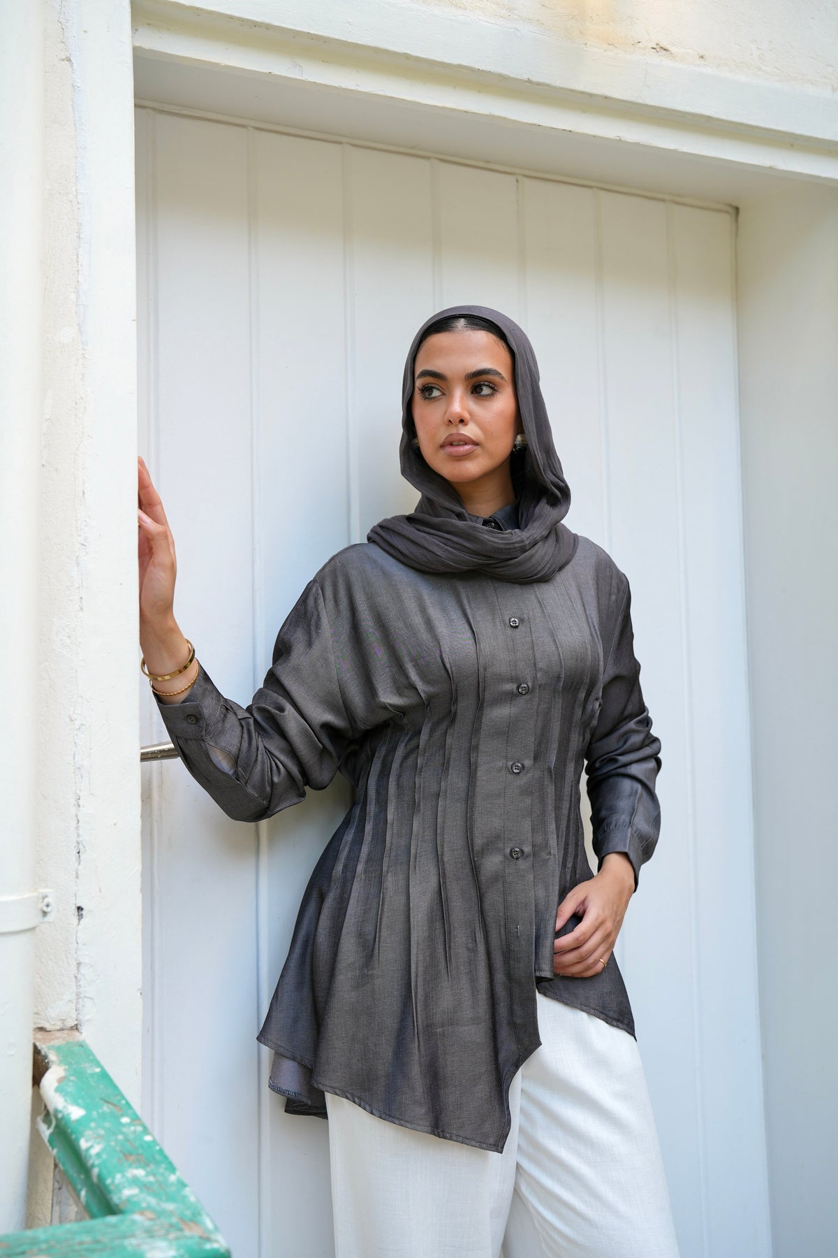 Dreamy Folds Shirt in Charcoal