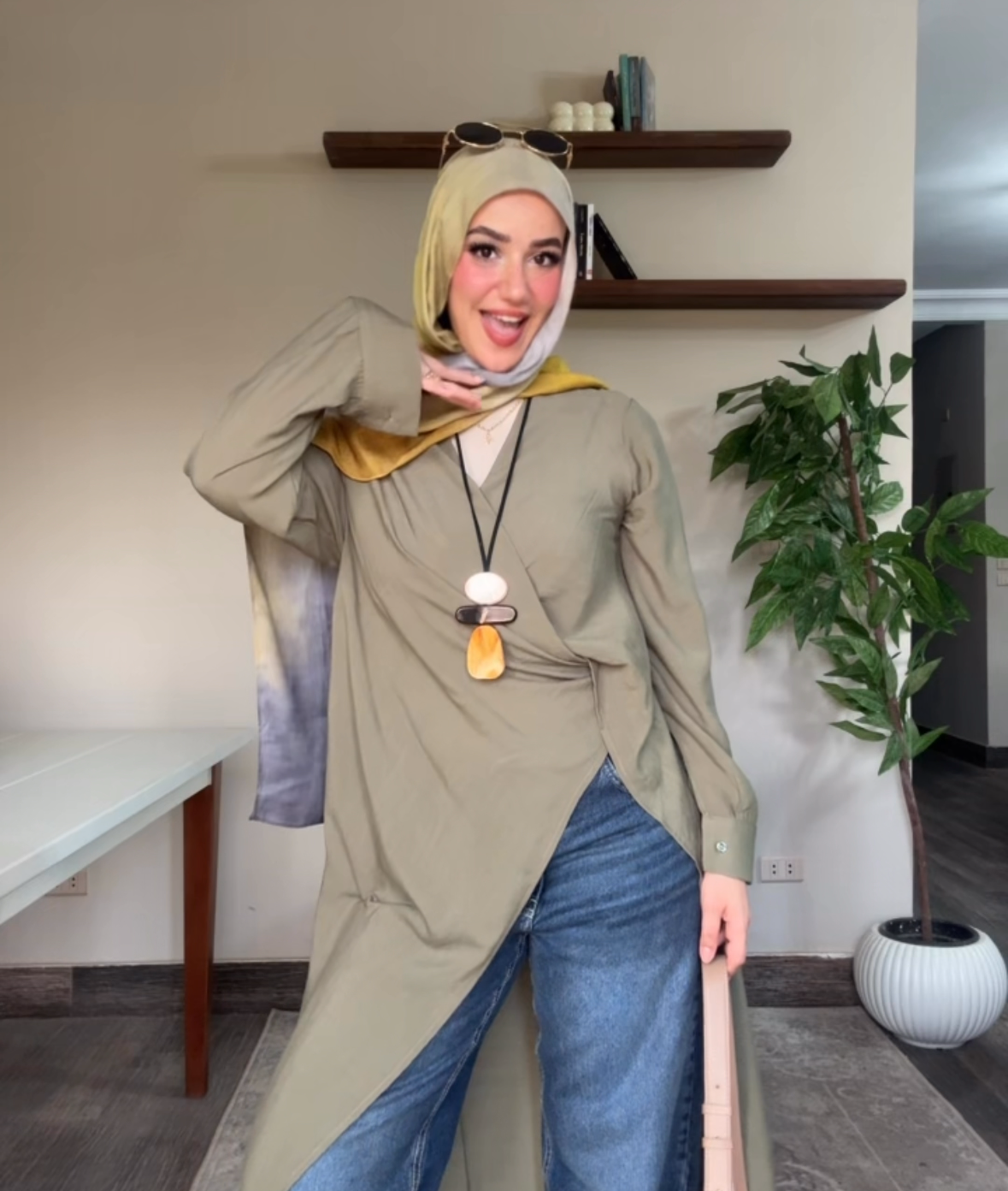 All Around Asymmetric Top in Olive