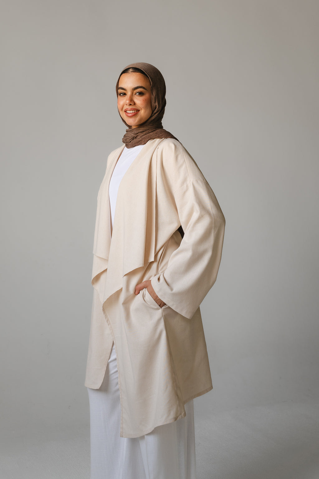 Main Bloom Moment Cardigan in Beige