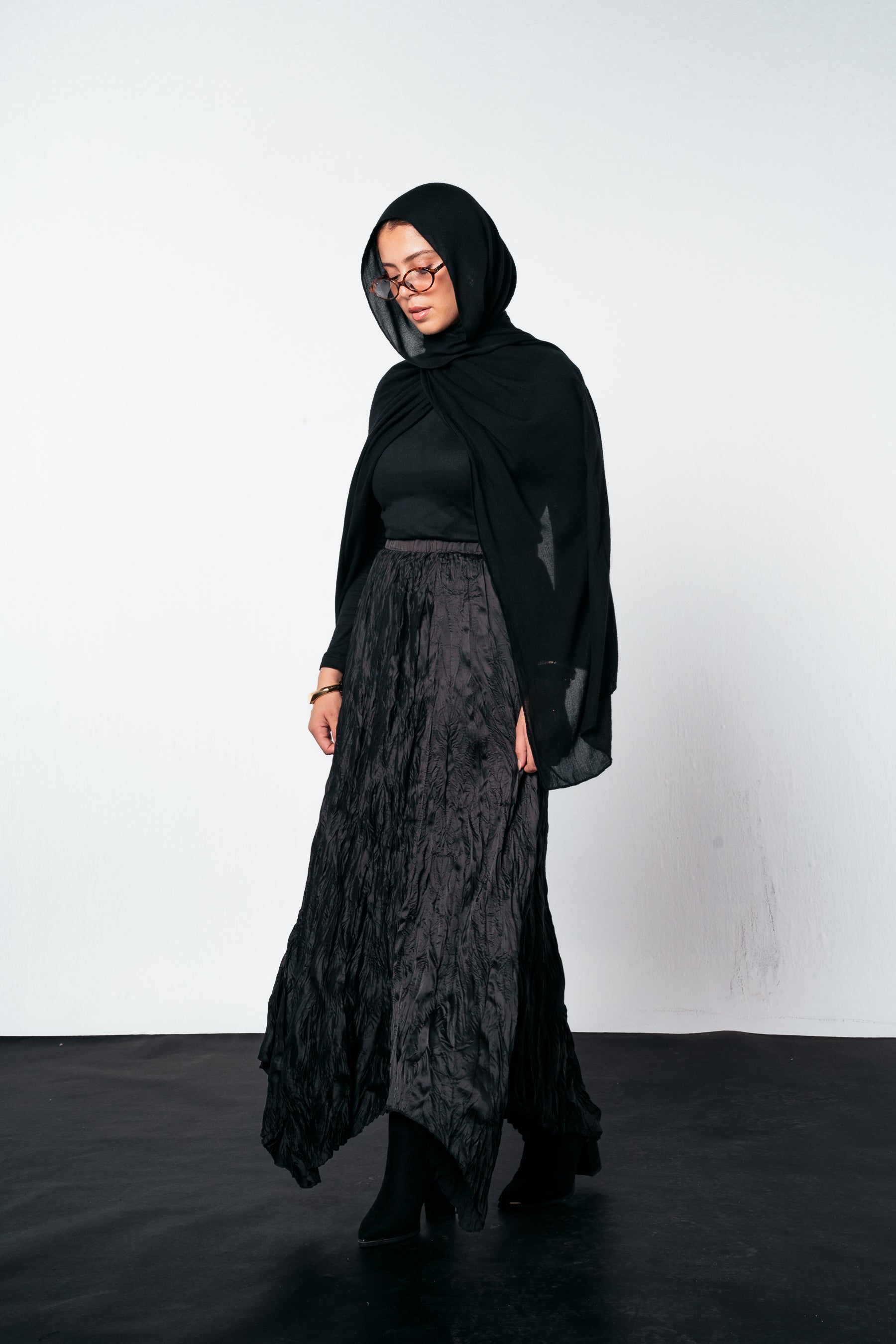 Anne Crushed skirt in Black