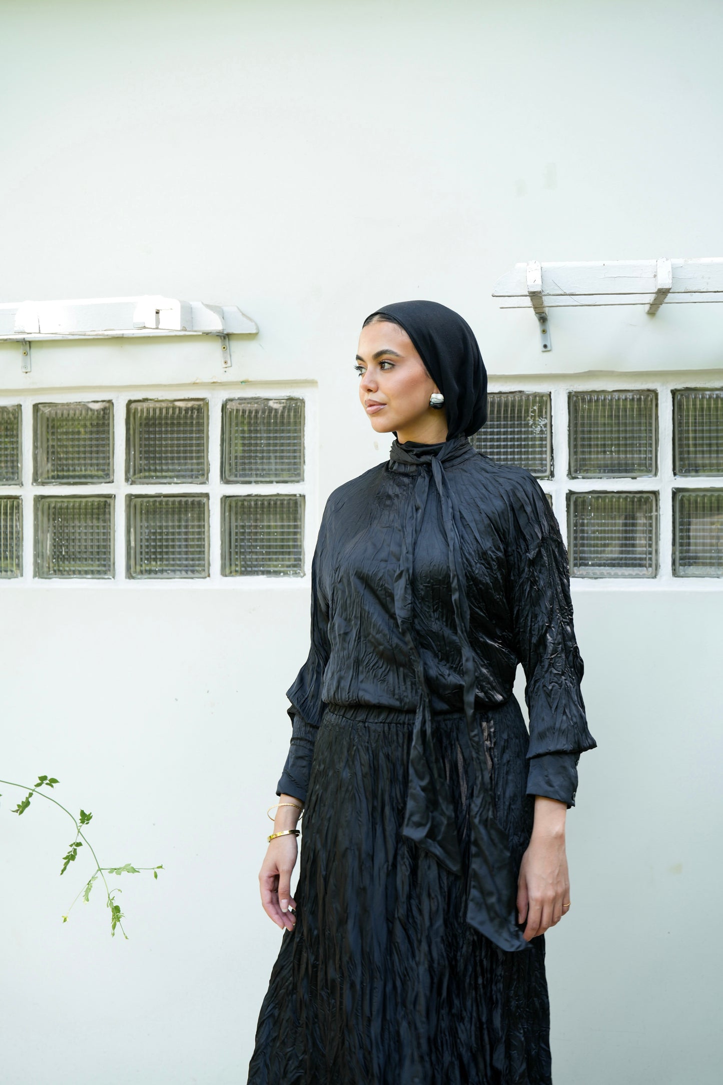 The Anne Top in Black