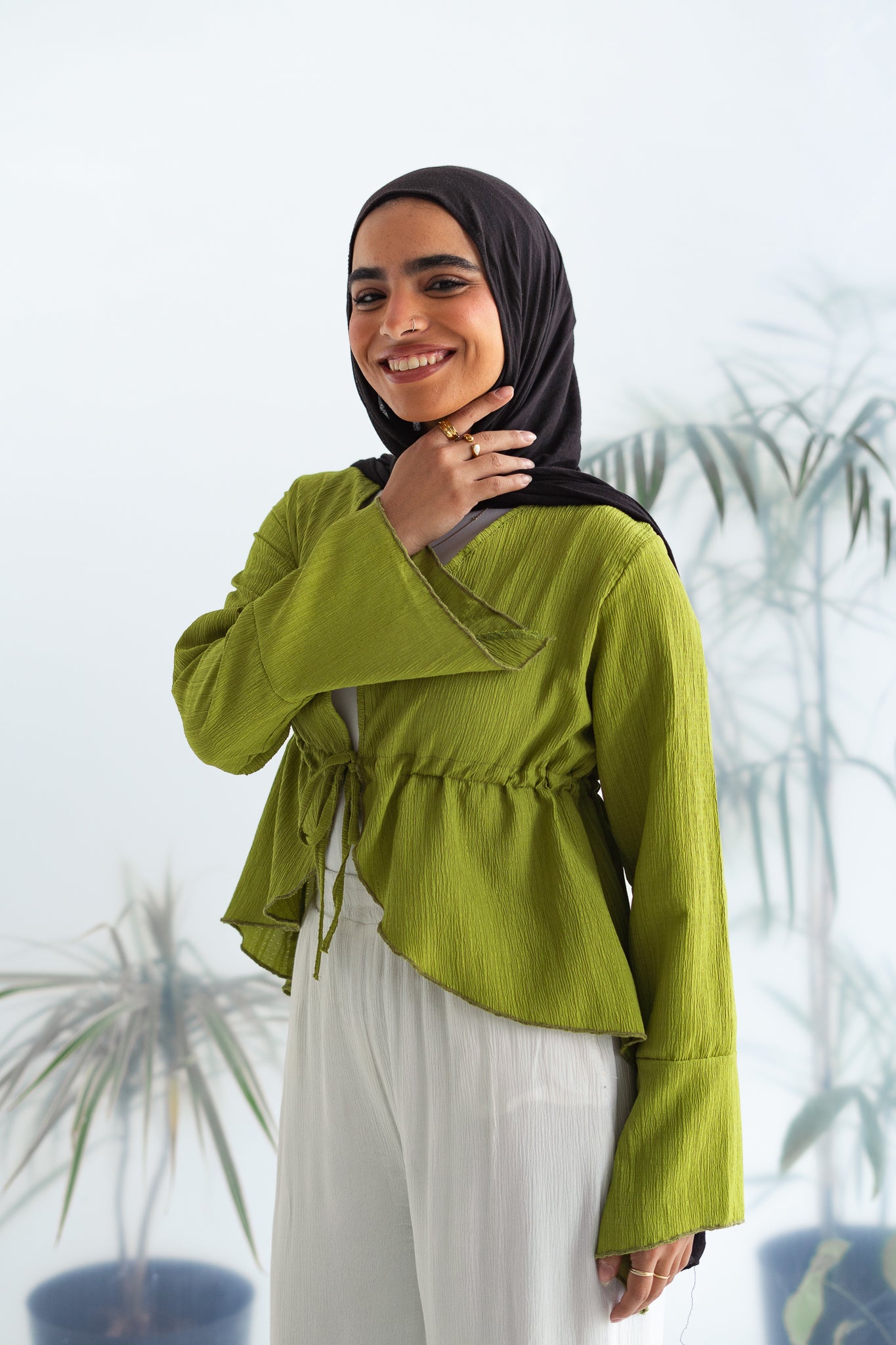Short celine top in Dark lime