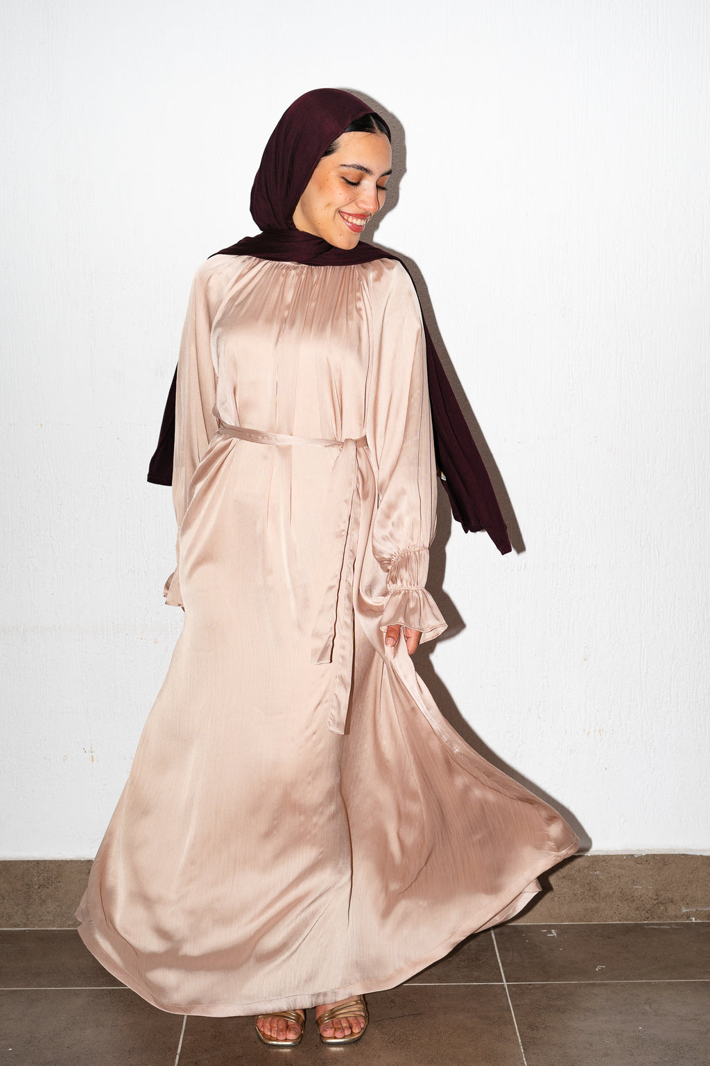 Lily dress in Rose tan