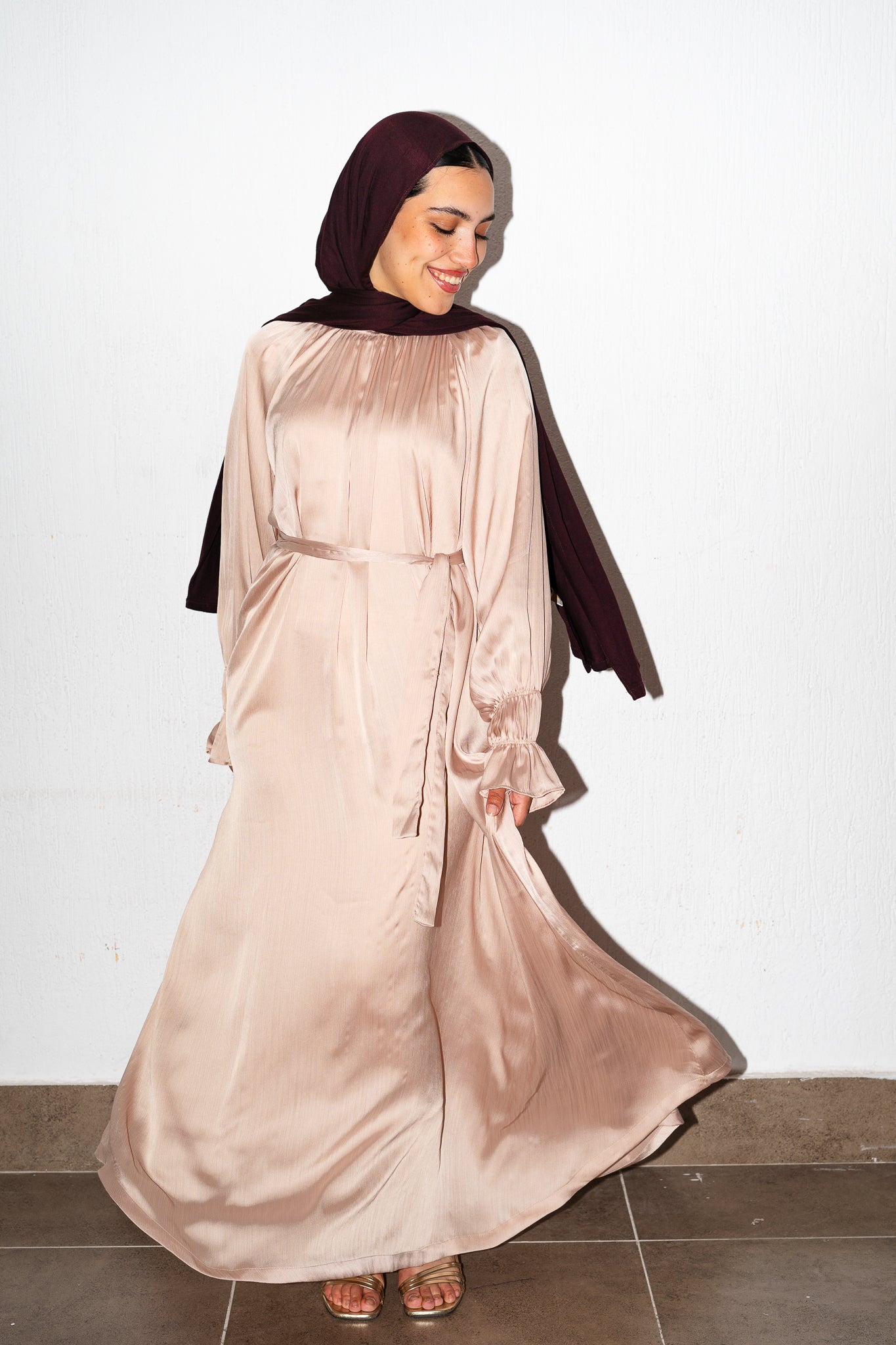 Lily dress in Rose tan