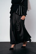 Satin skirt in black