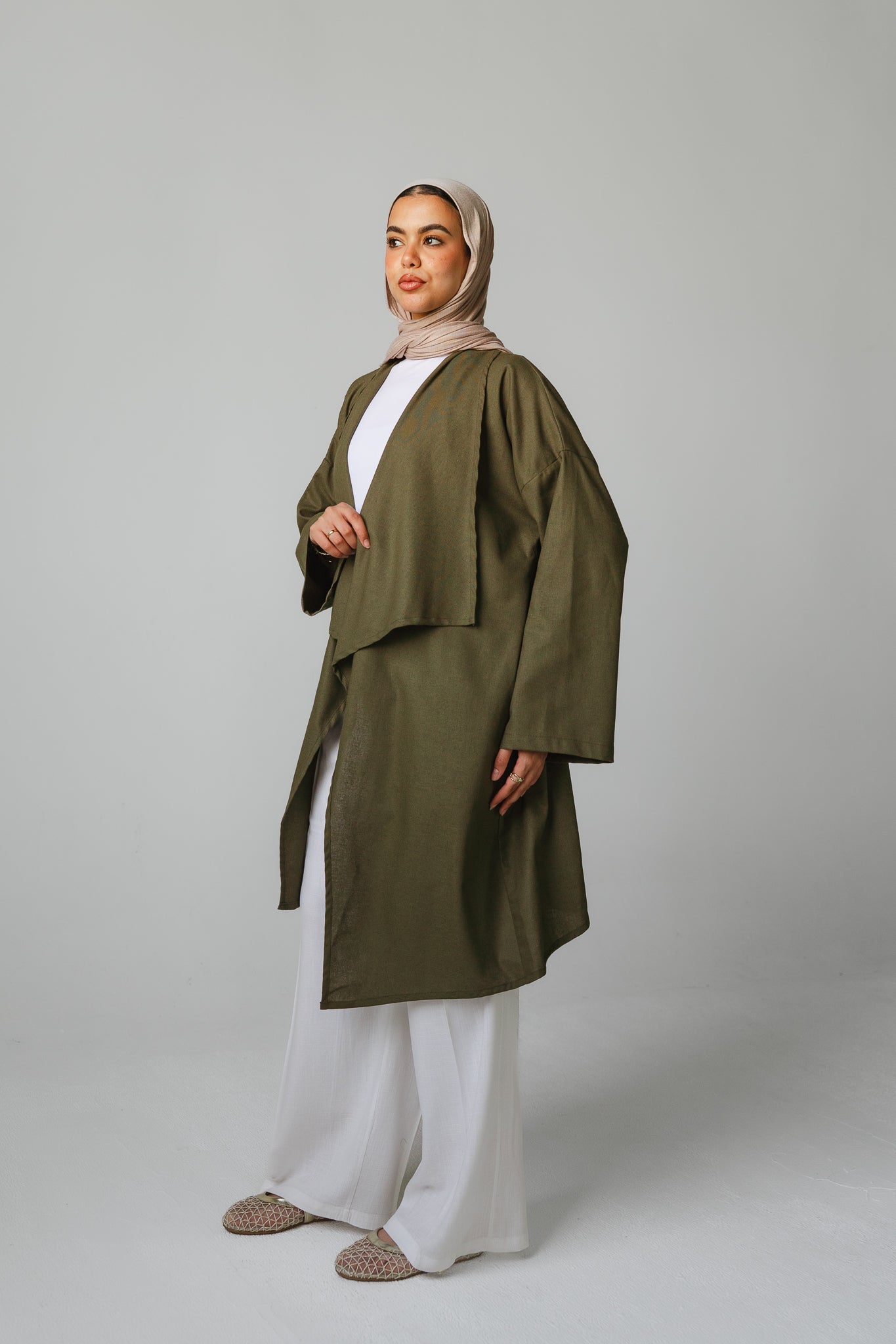 Main Bloom Moment Cardigan in Olive