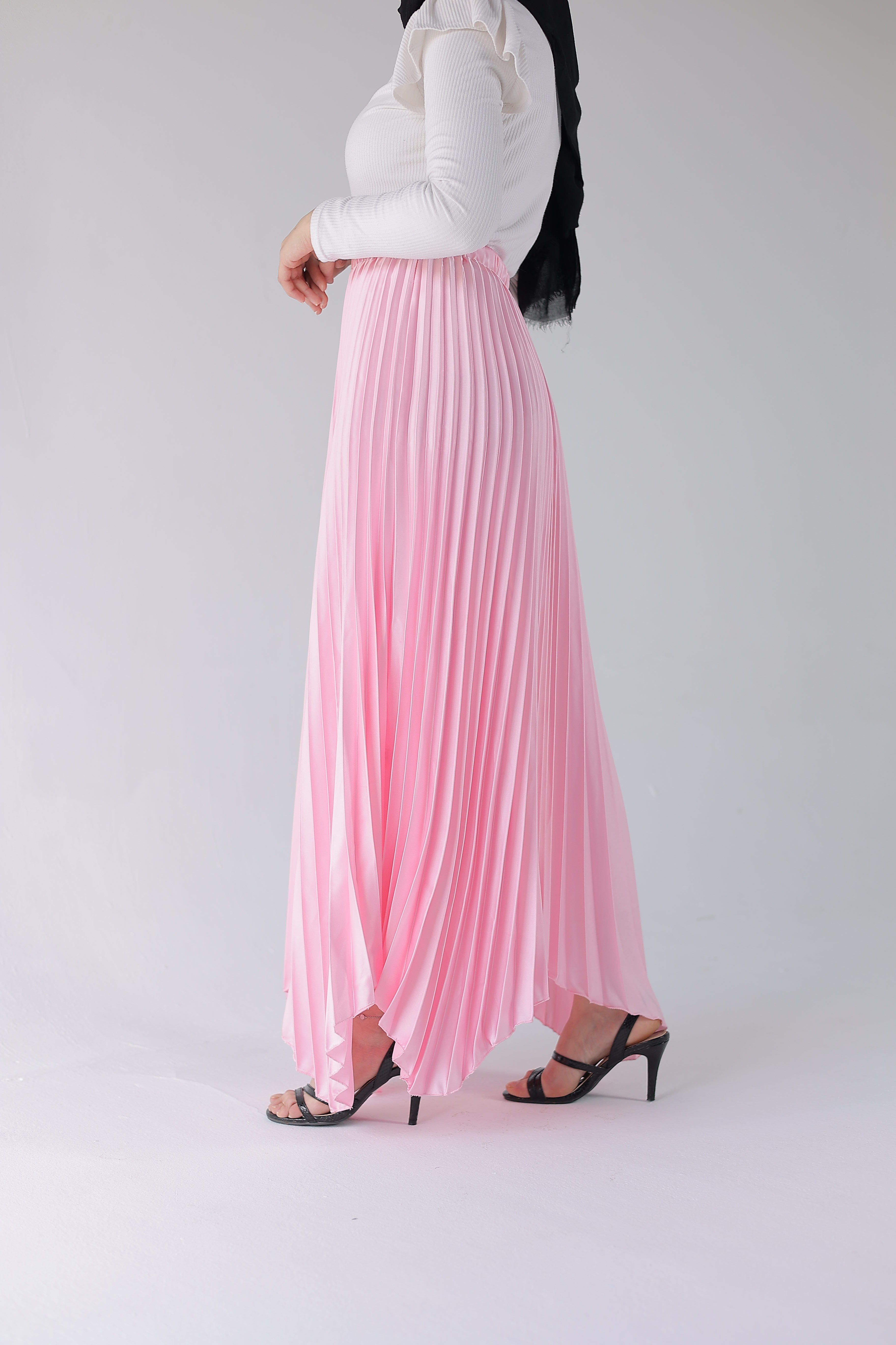 Ash Asymmetrical Skirt in Pink