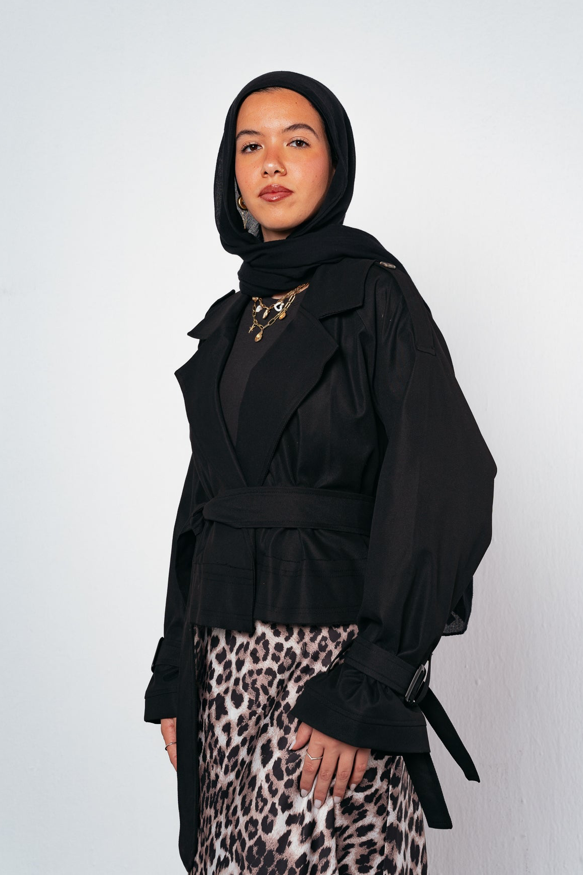 Cropped trench coat in Black