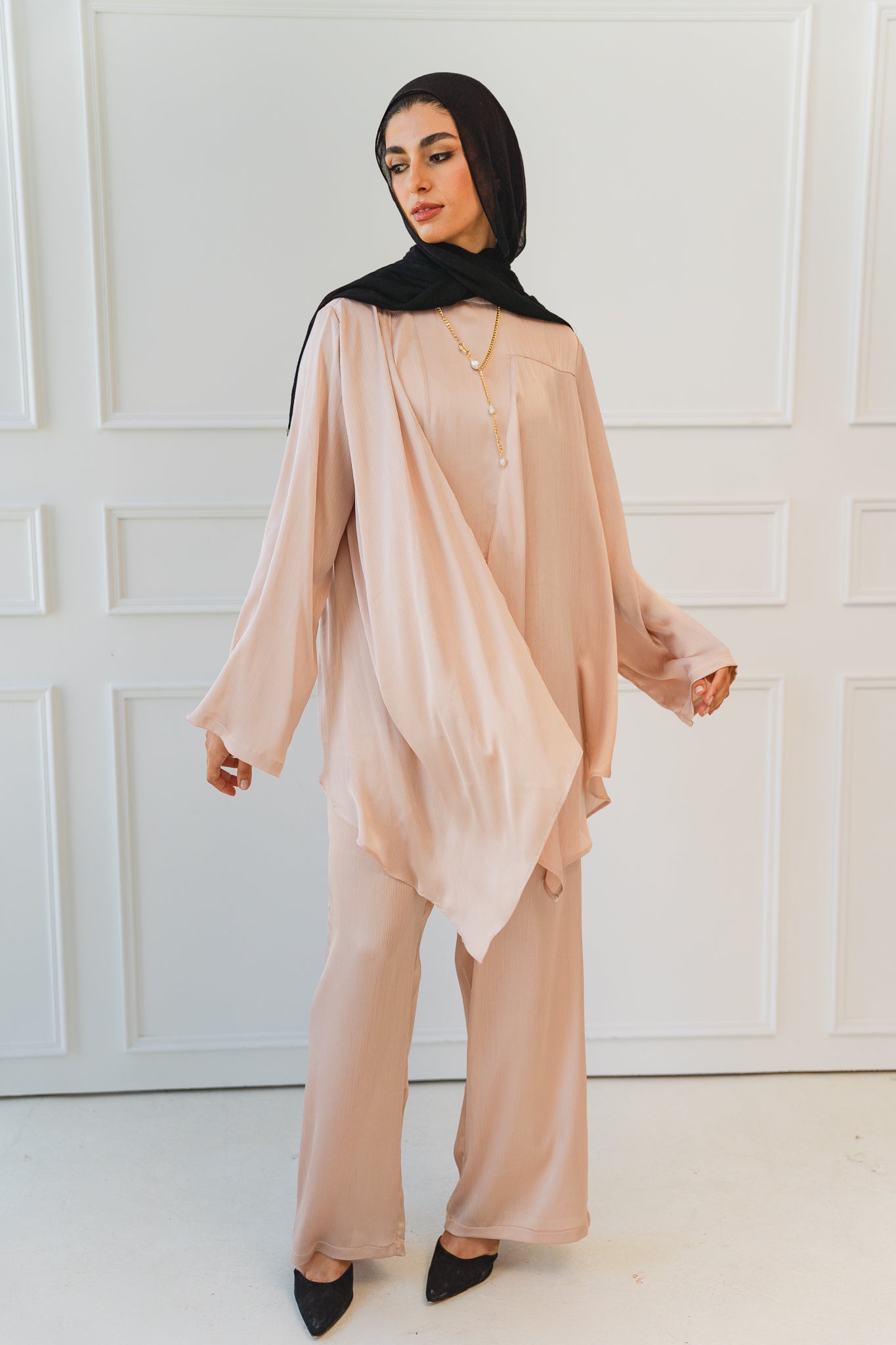Luxe Drapped Set in Champagne