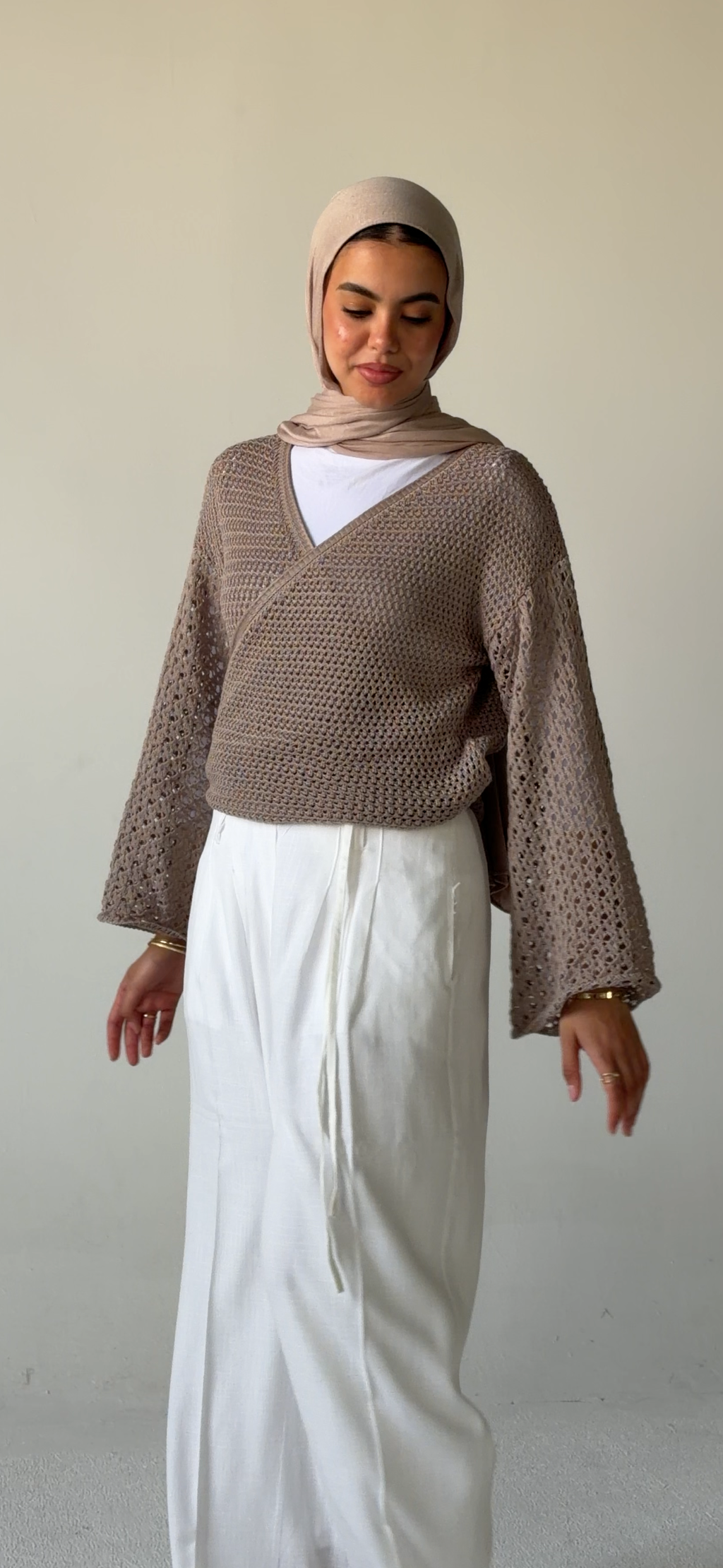 Seashell Wrap Top in Cafe