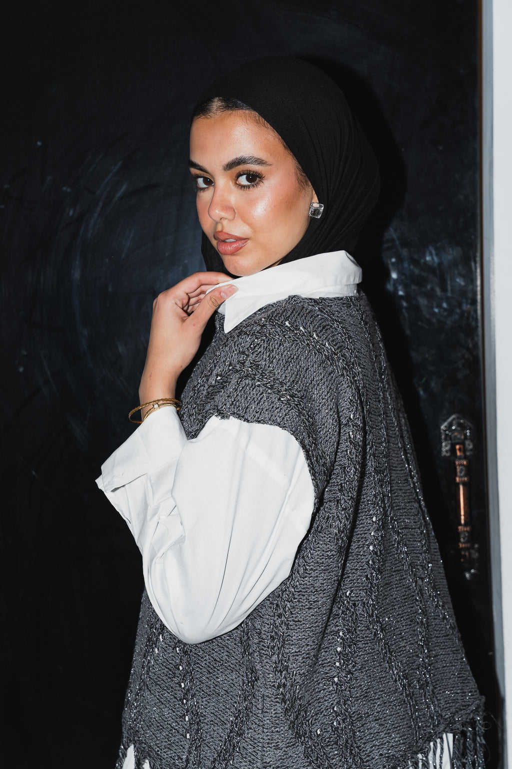 Crystal Mettalic Tassel Vest in Shimmer Dark Grey x Black