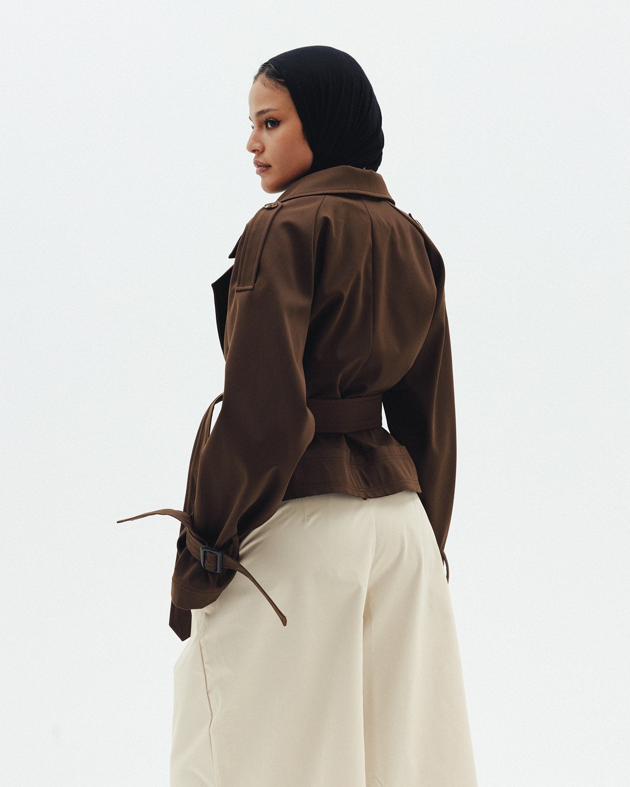 Cropped Trench Coat in Brown