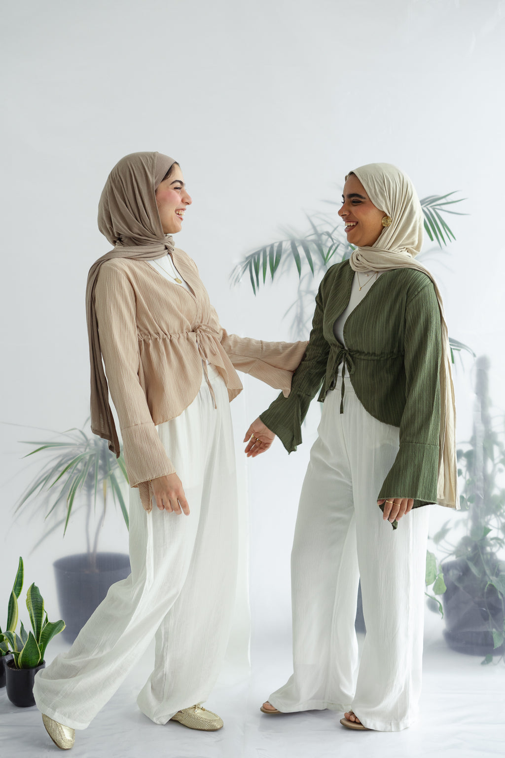 Short celine top in olive