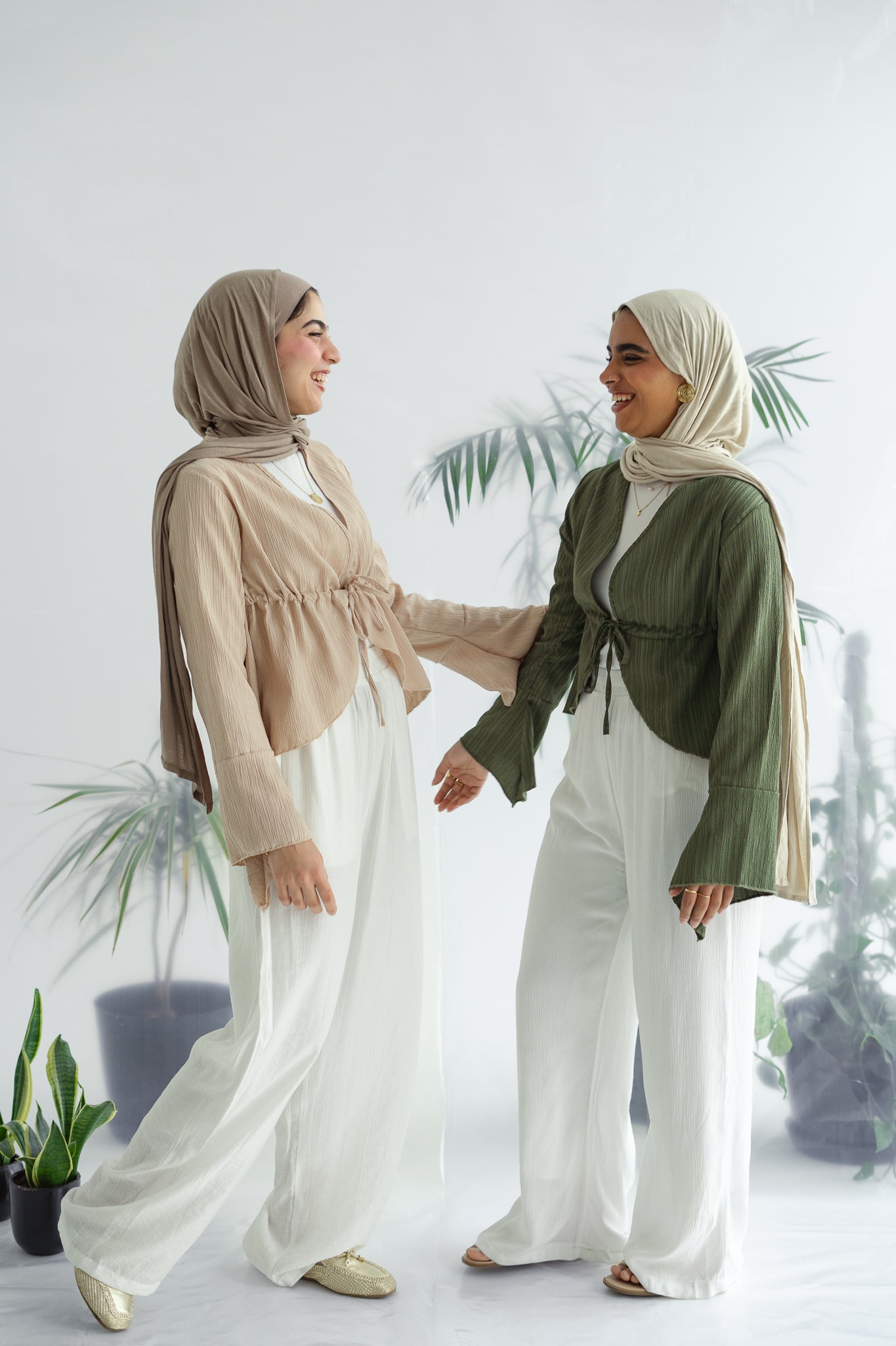 Short celine top in olive