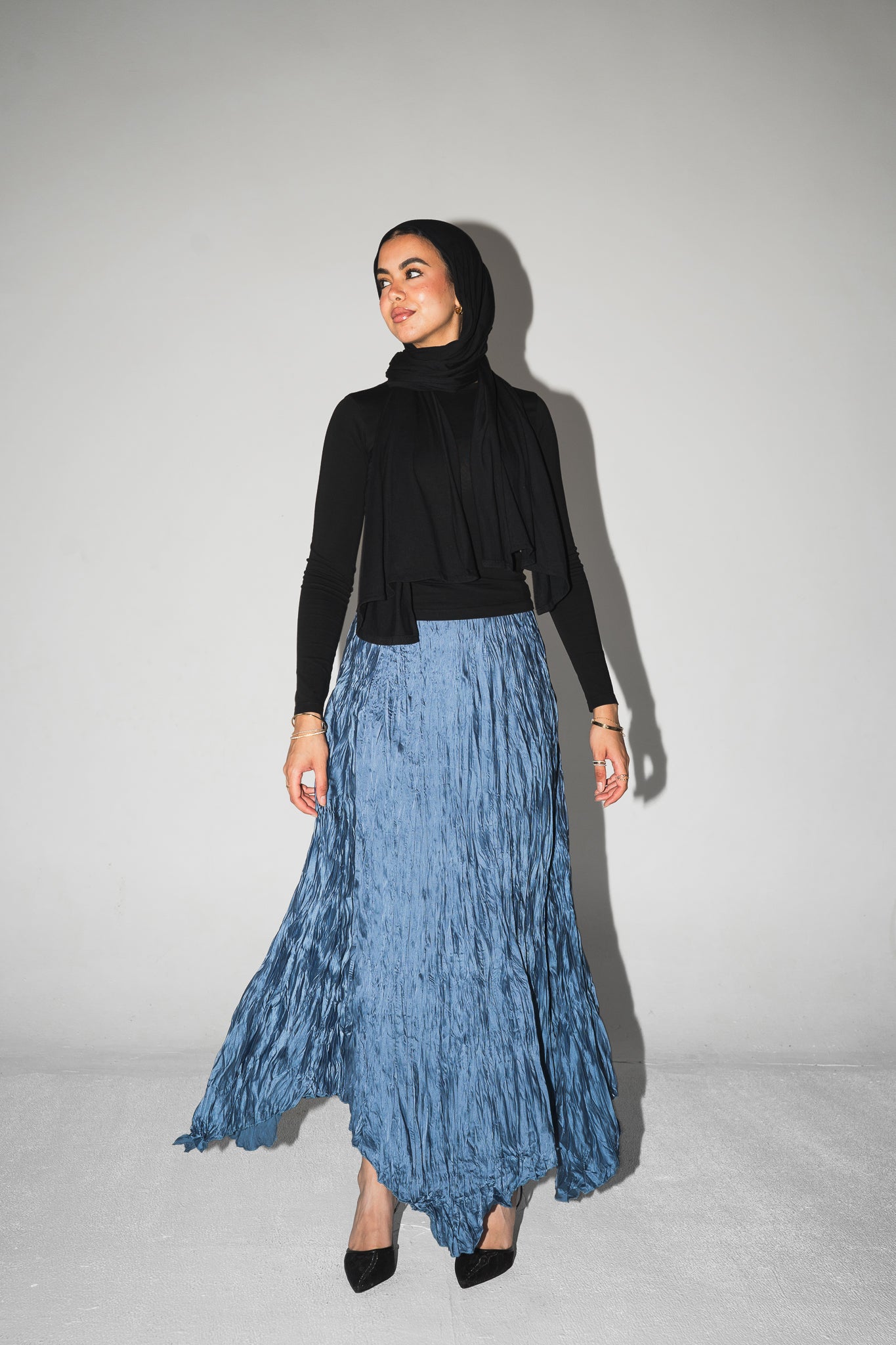 Anne Crushed skirt in Azure blue