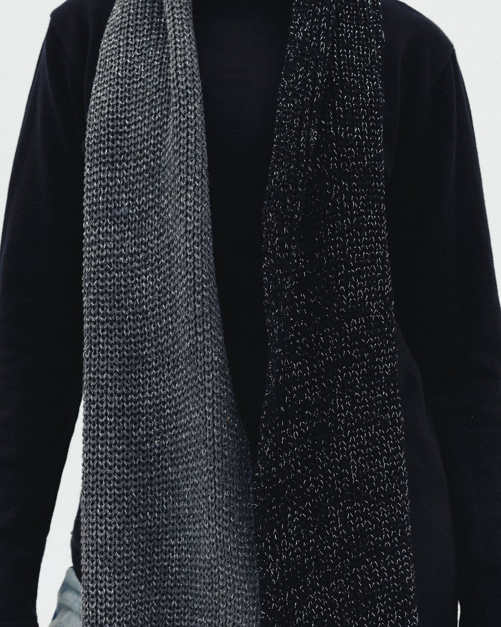 Shimmer Blend Knit Scarf in Black x Grey
