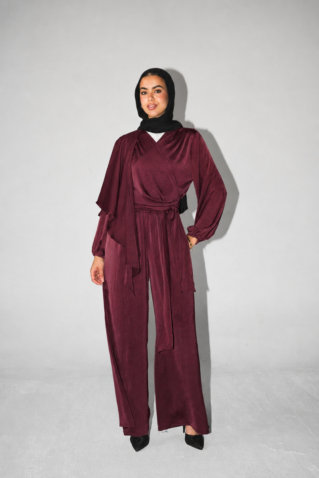 Nayomi Satin Wrap Set in Burgundy