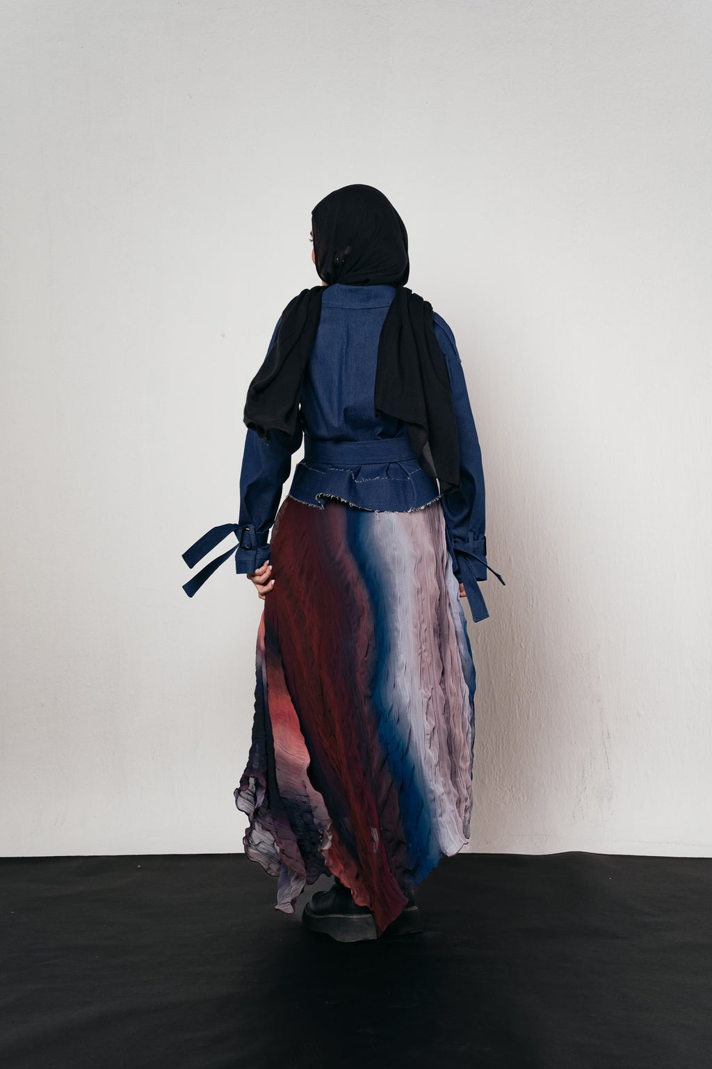 Cropped Trench Coat in Denim