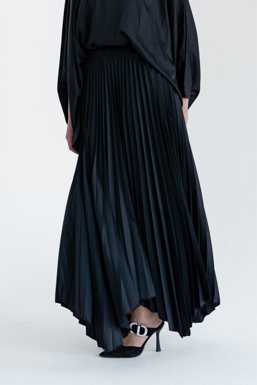 Ash Asymmetrical Skirt in Black