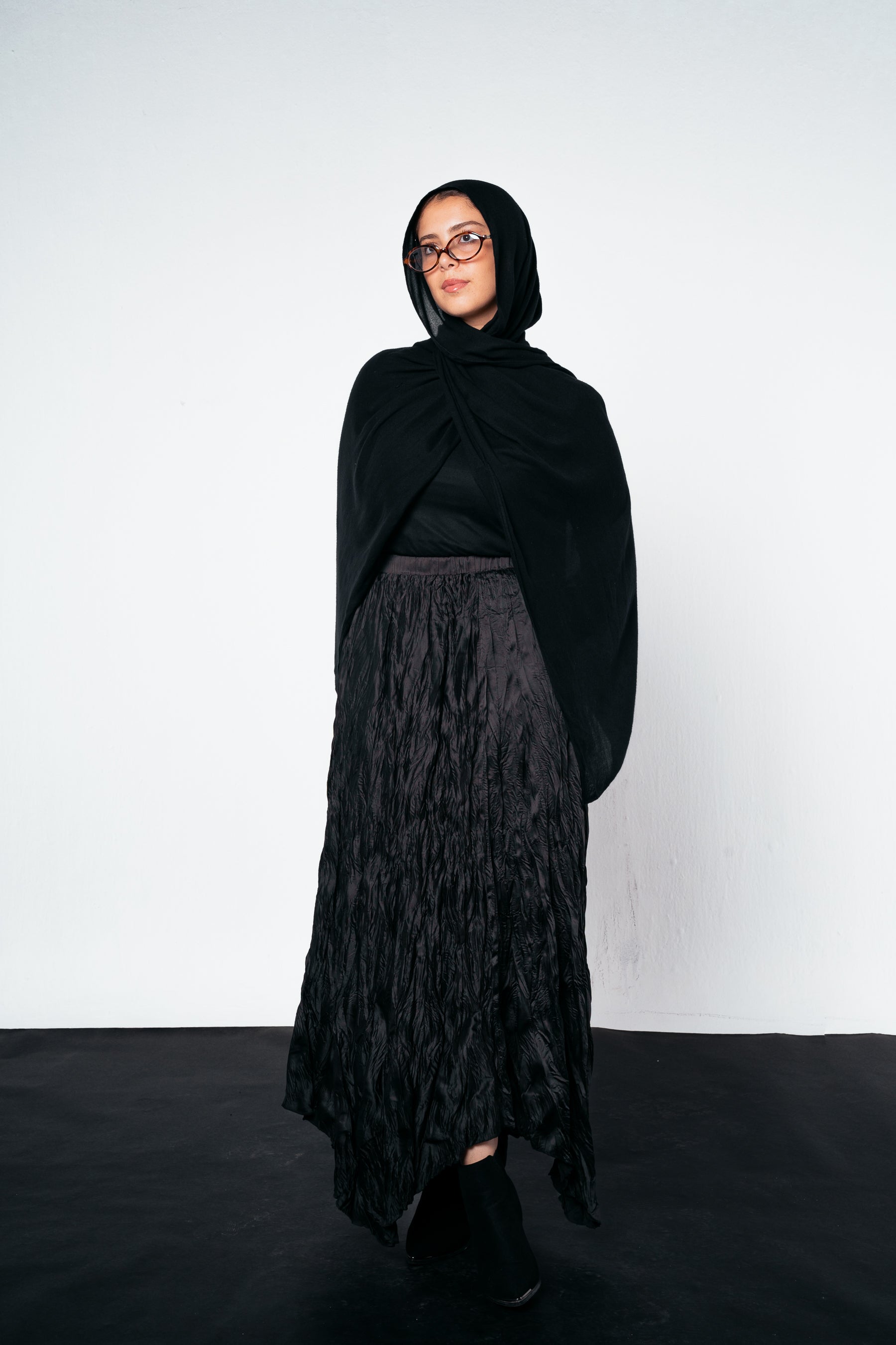 Anne Crushed skirt in Black