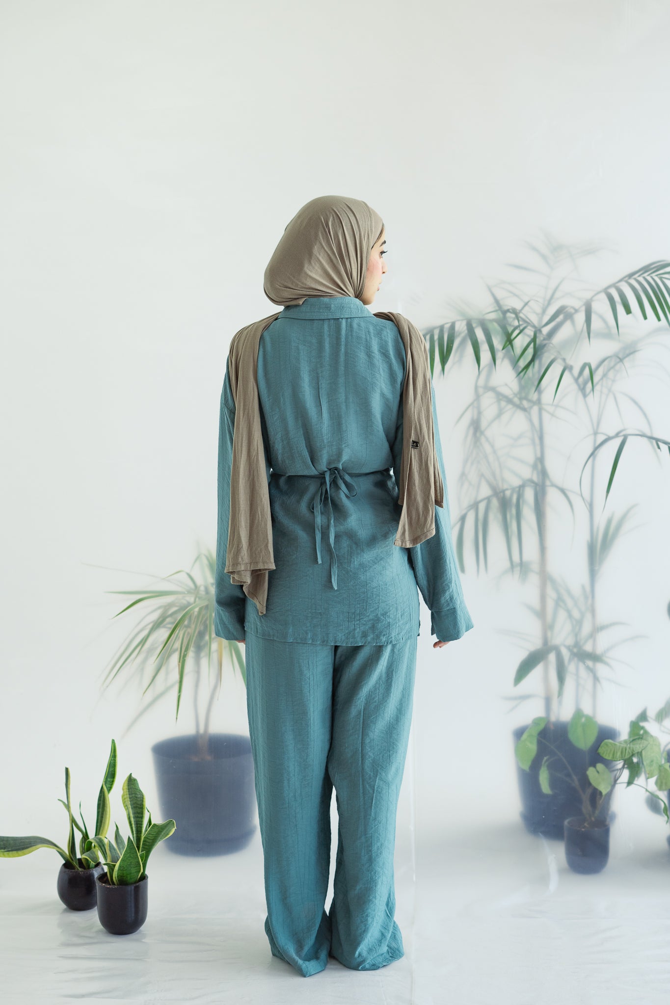 Eva set in soft teal