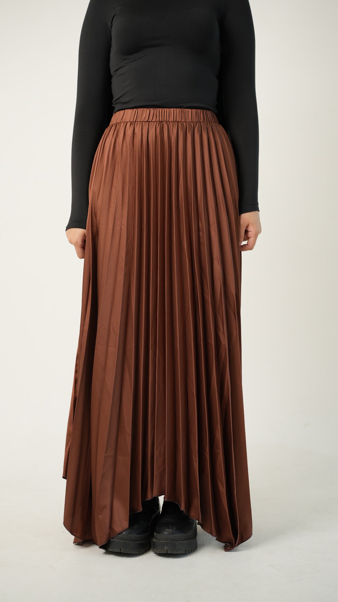 Ash skirt in Brown