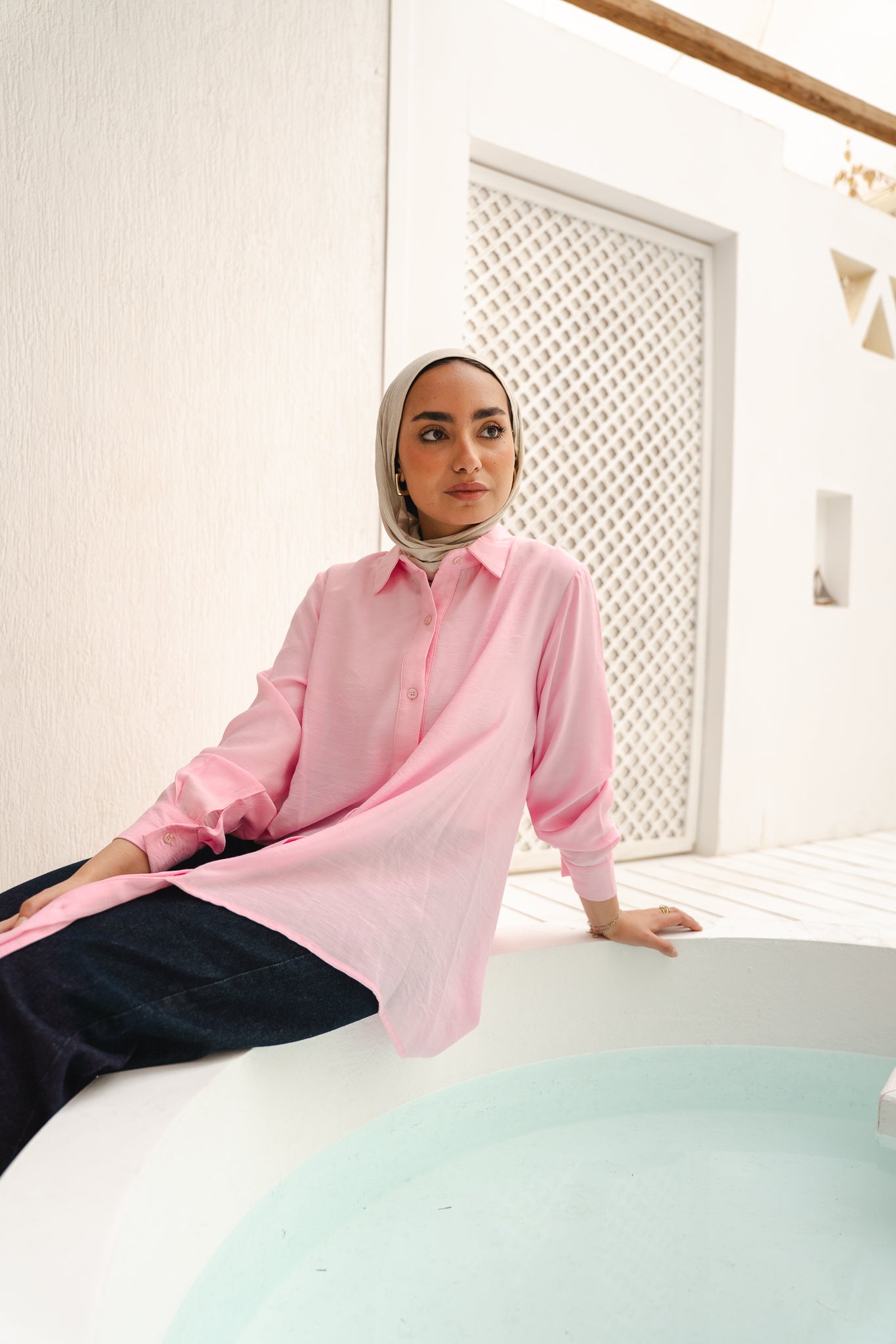 All Around Asymmetric Top in Rose