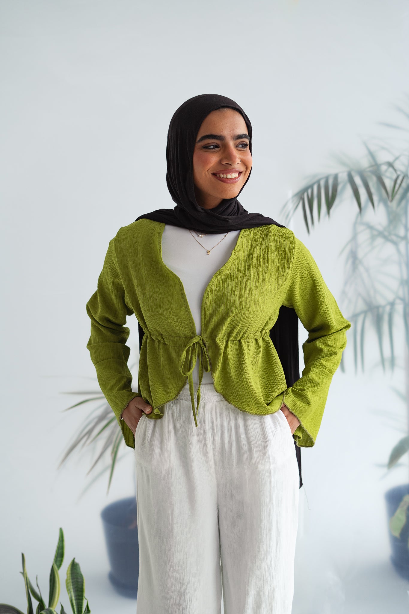 Short celine top in Dark lime