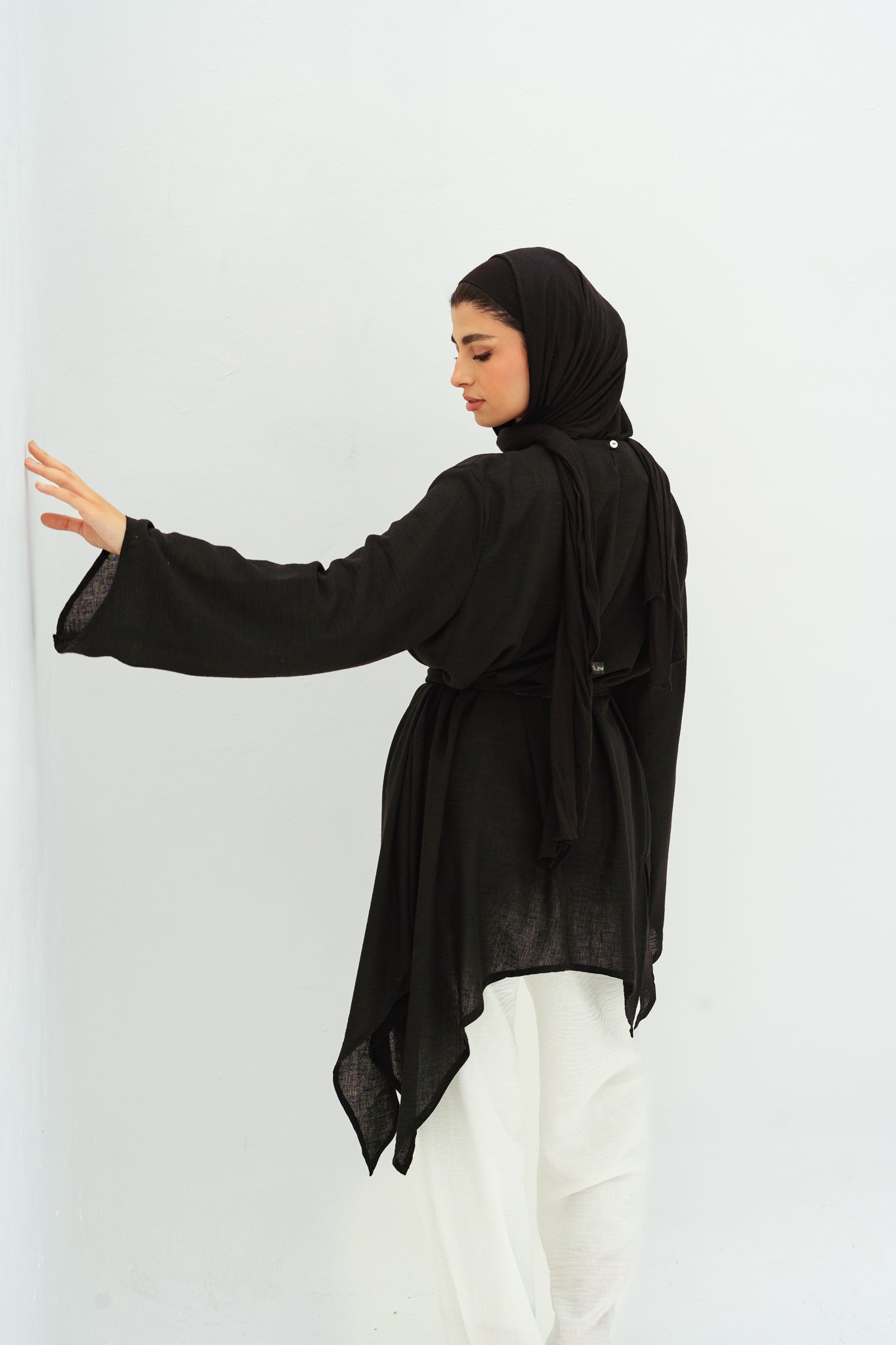 Ella asymmetric top in Black