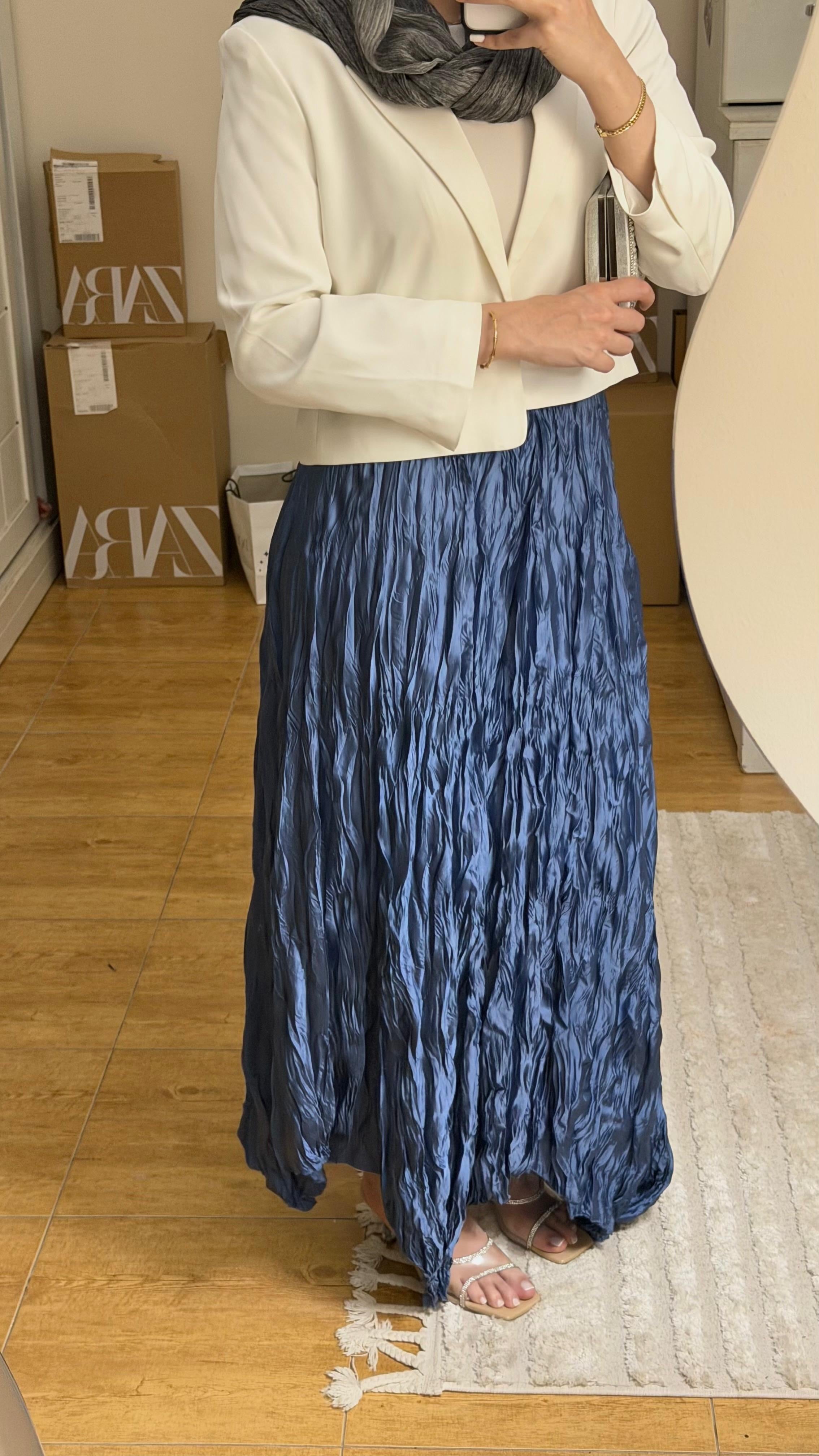 Anne Crushed skirt in Azure blue