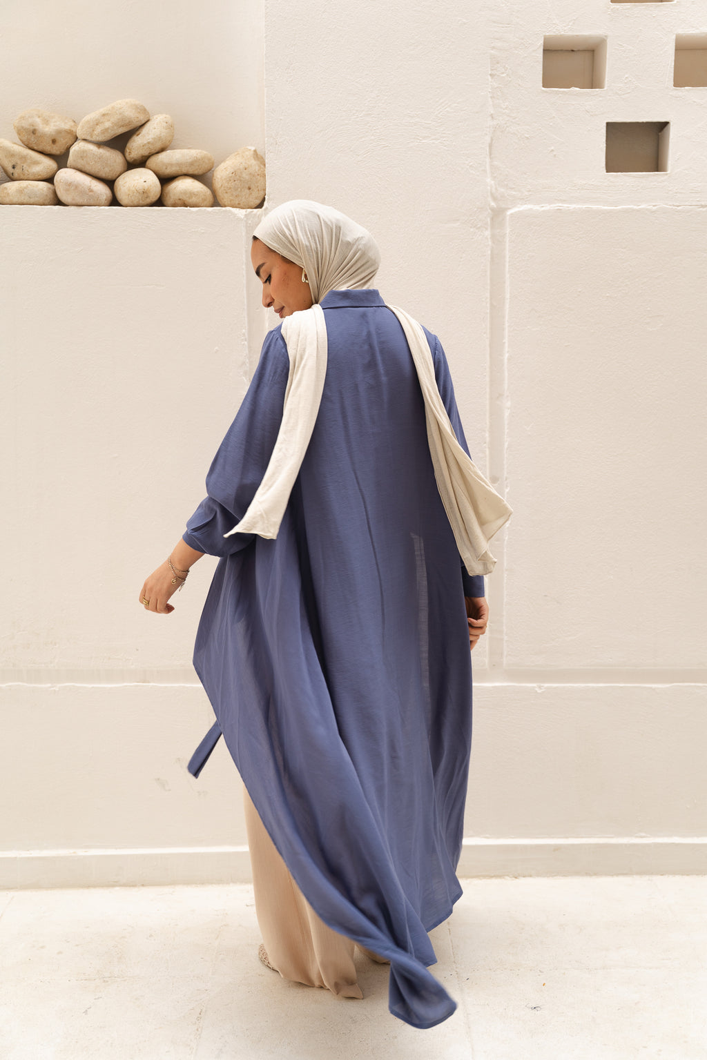 All Around Asymmetric Top in Blue