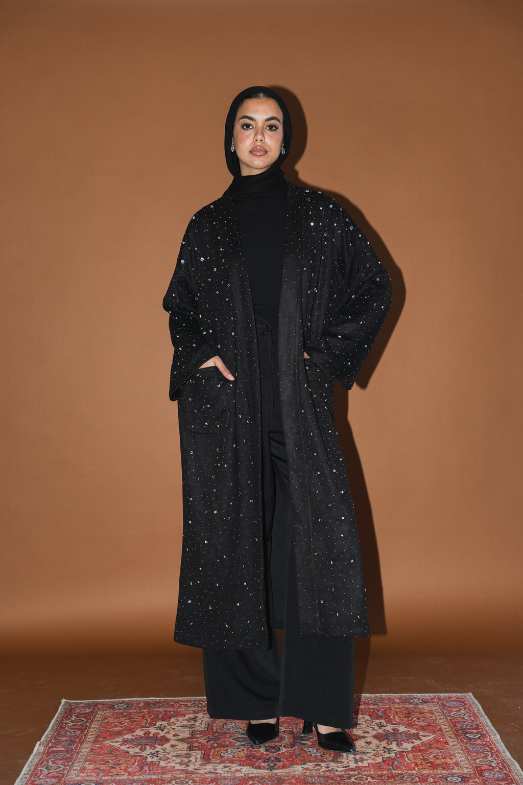 Milky way Stone Cardigan in Black