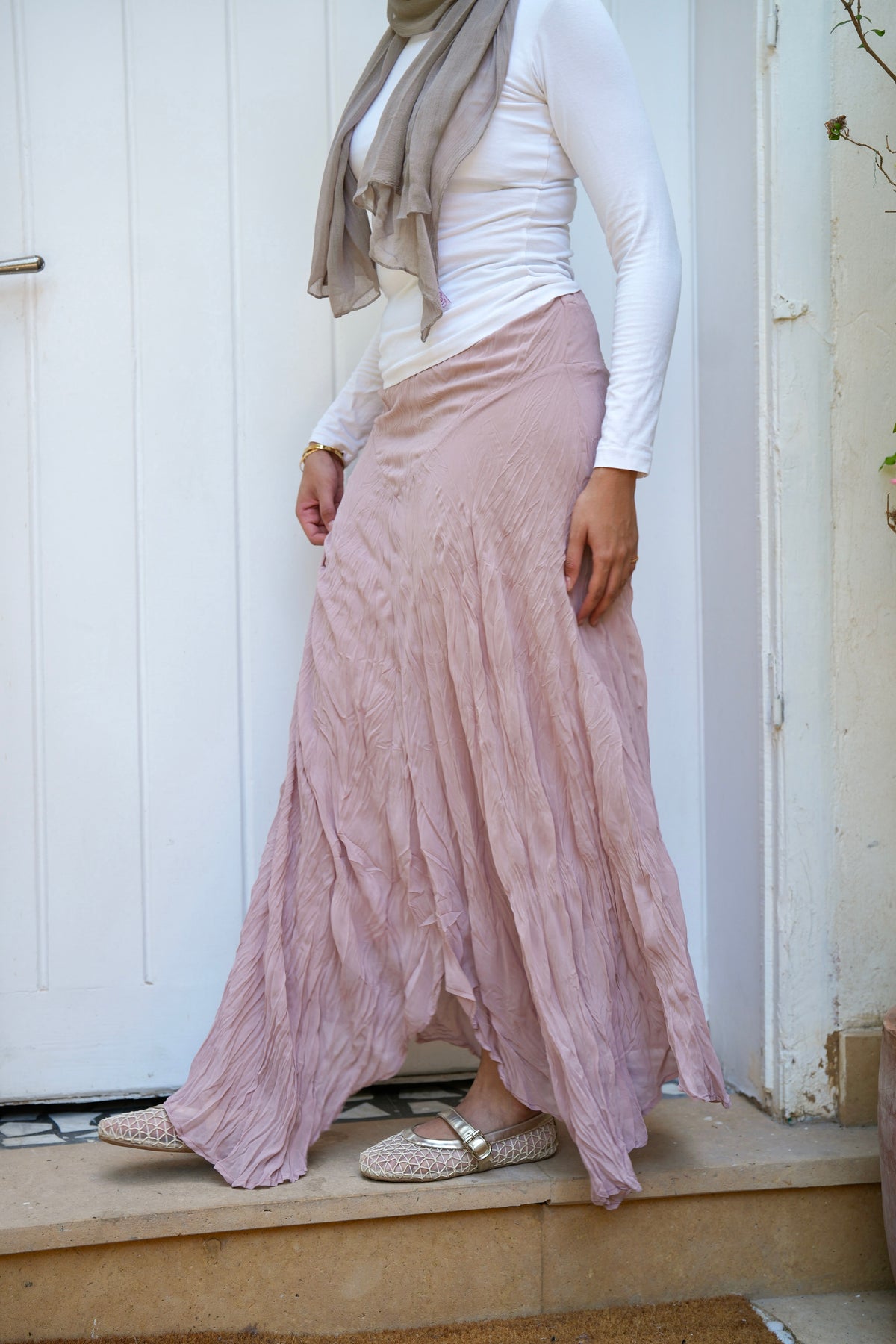 Lilia Crushed Skirt in Dusty Rose
