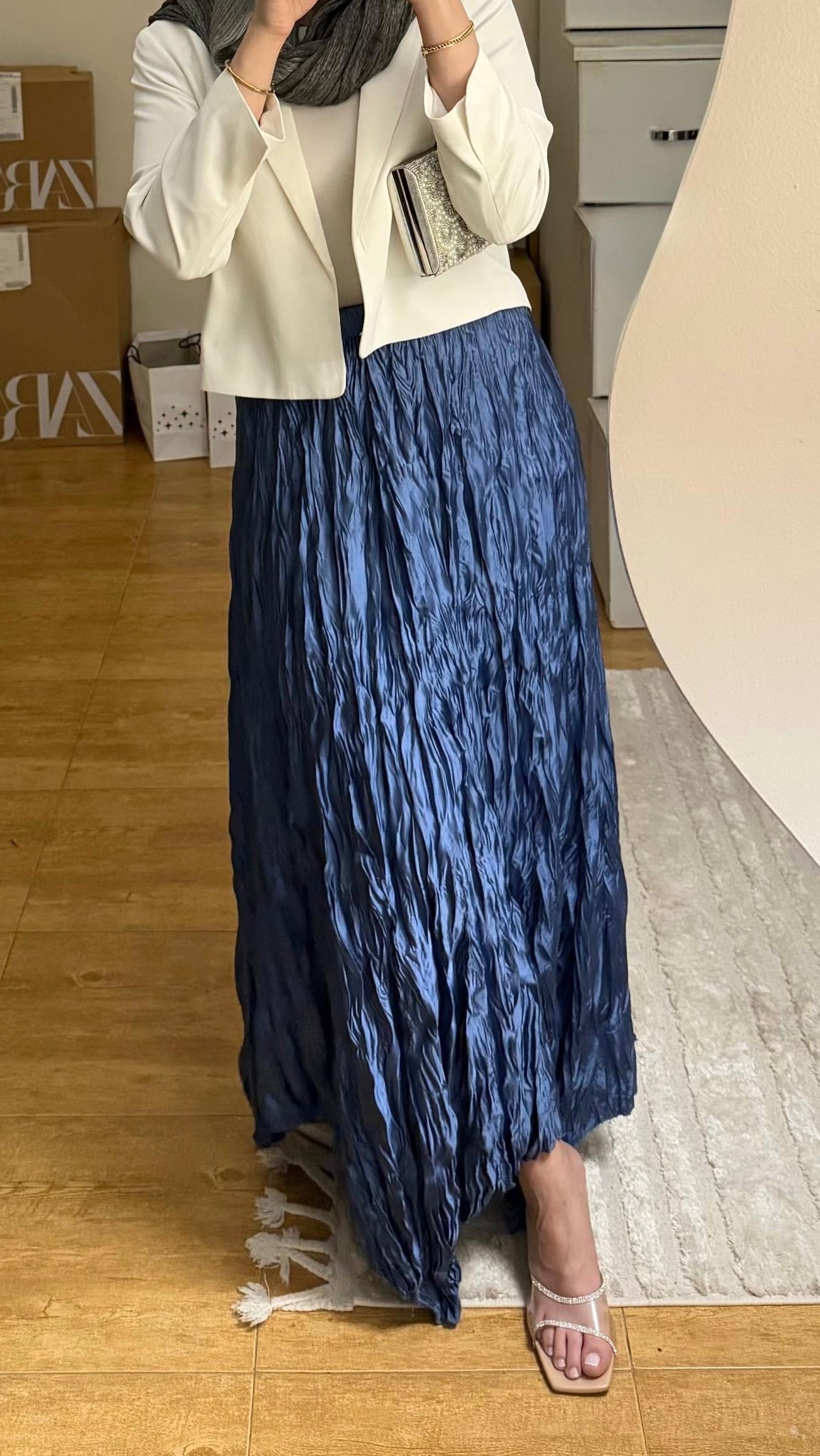 Anne Crushed skirt in Azure blue