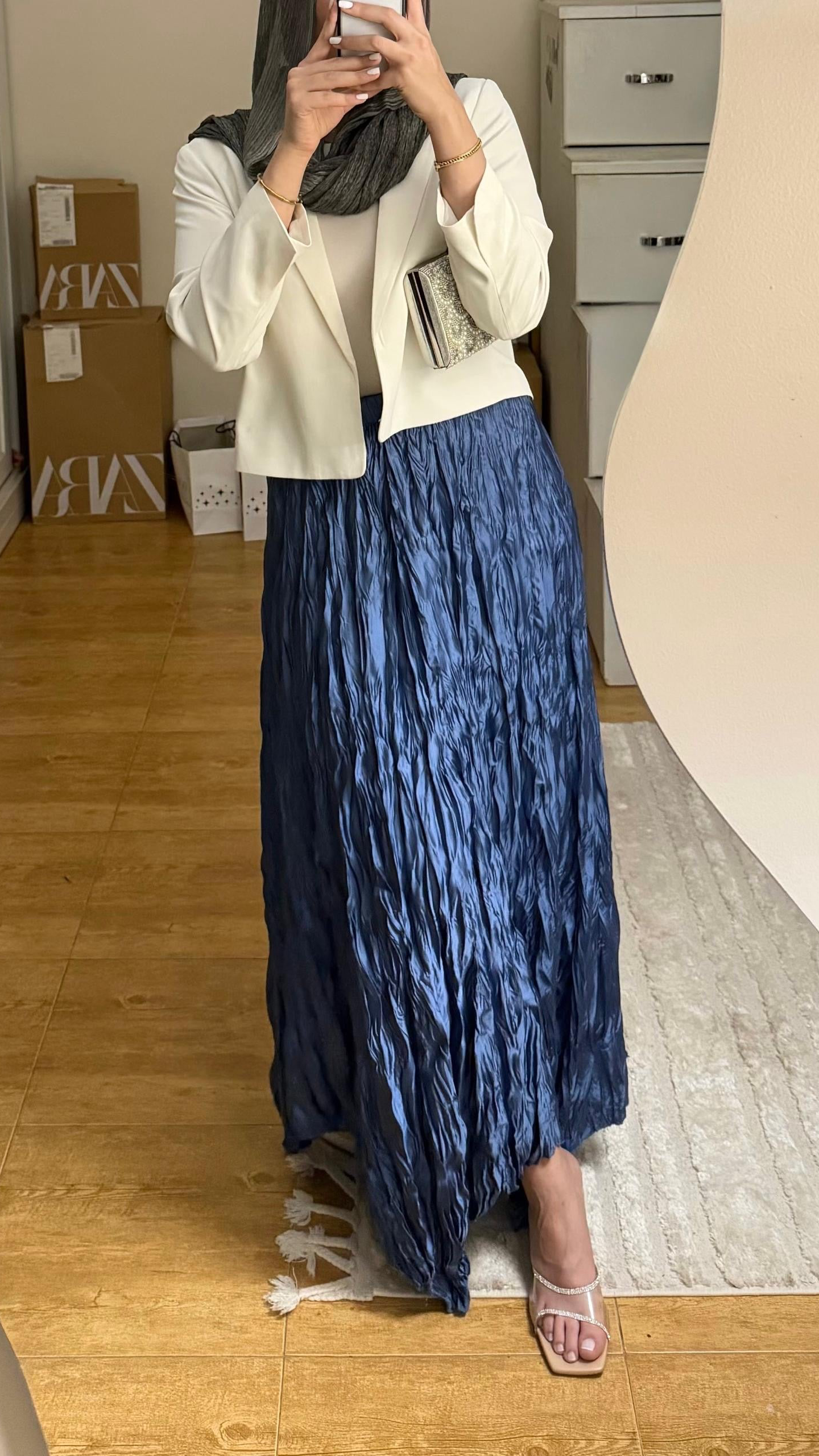 Anne Crushed skirt in Azure blue