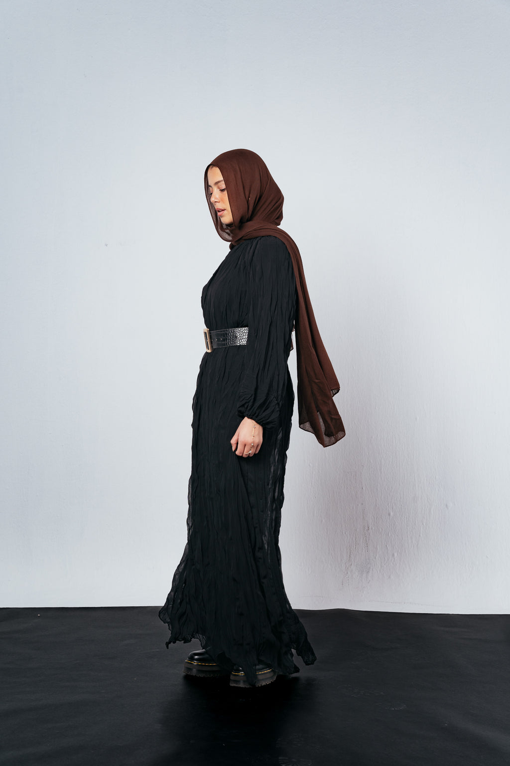 Nazly Crushed Dress in Black