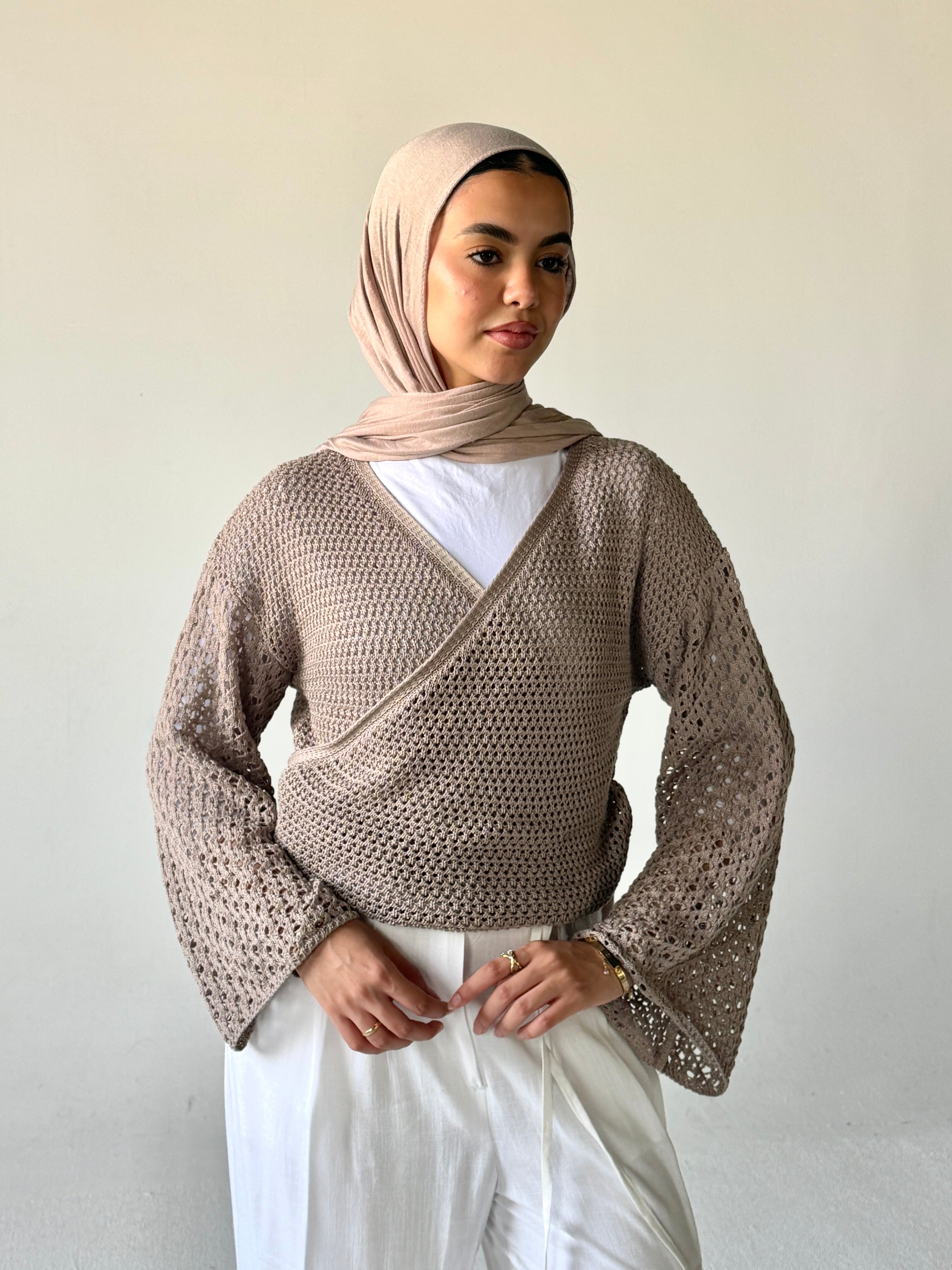 Seashell Wrap Top in Cafe