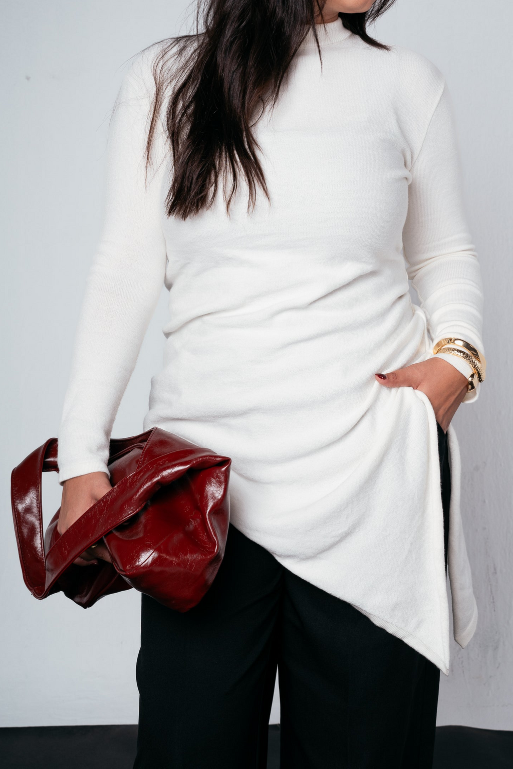 Warm Knit Asymmetrical Top in Off white