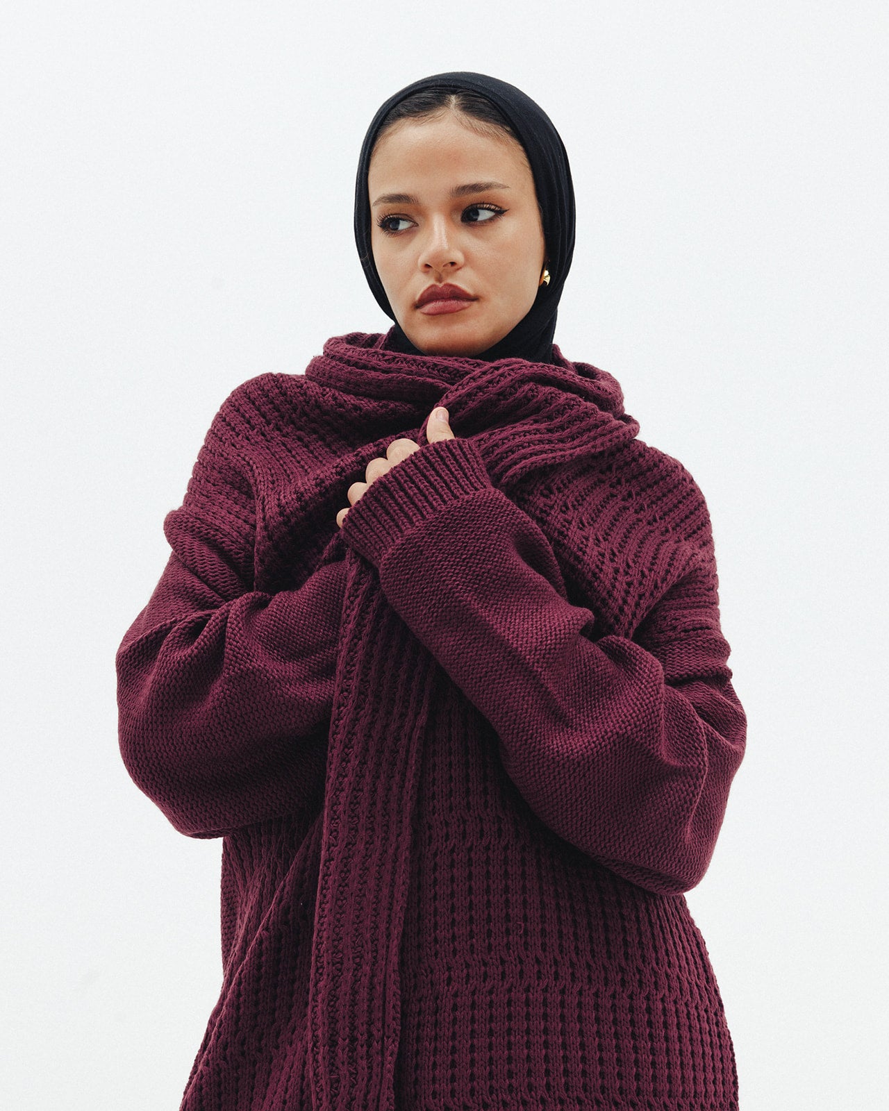 The Warm Hug Knit Cardigan in Burgundy