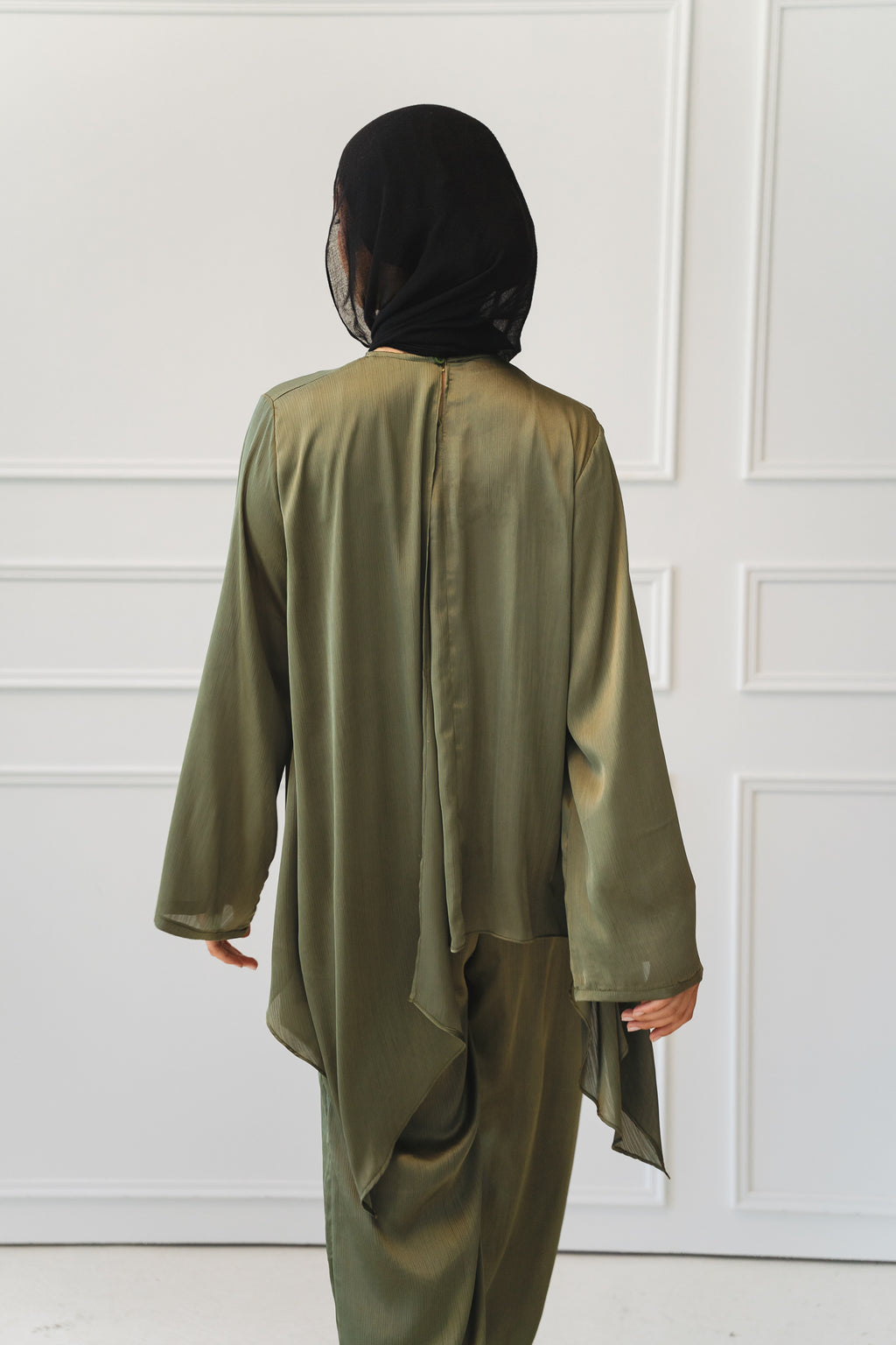 Luxe Drapped Set in Olive